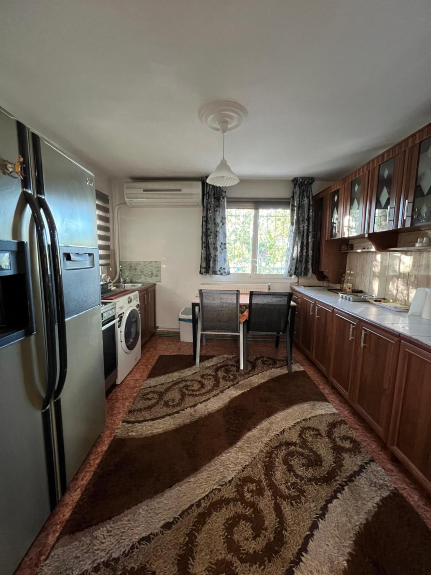 Apartment Queen Olgas Street *