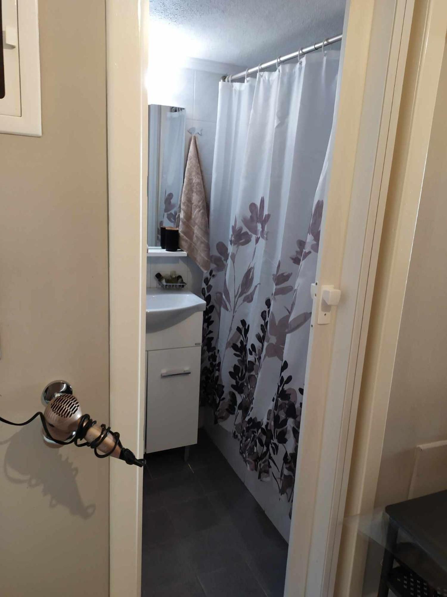 Apartment Cozy Studio, 1min From Kamara *