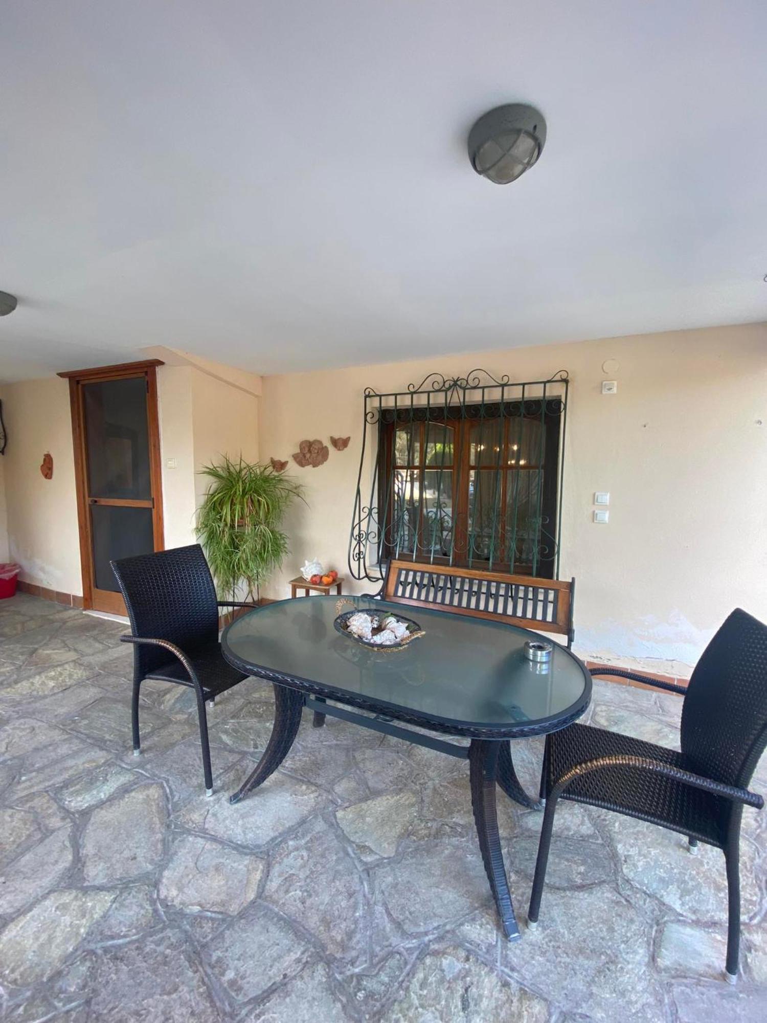 Elaiones House Apartment