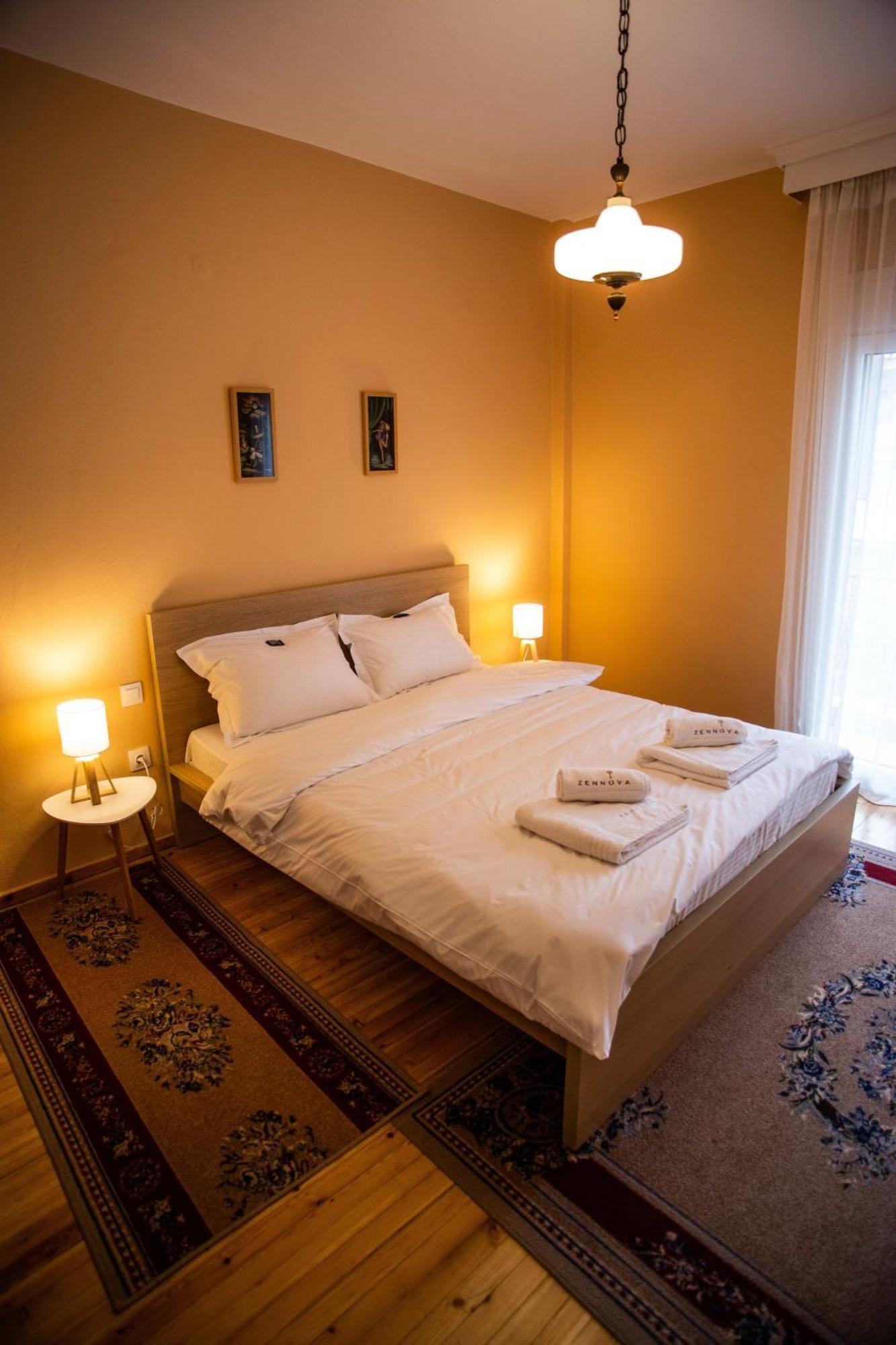 Apartment Zennova #5 Antigonidon Square *