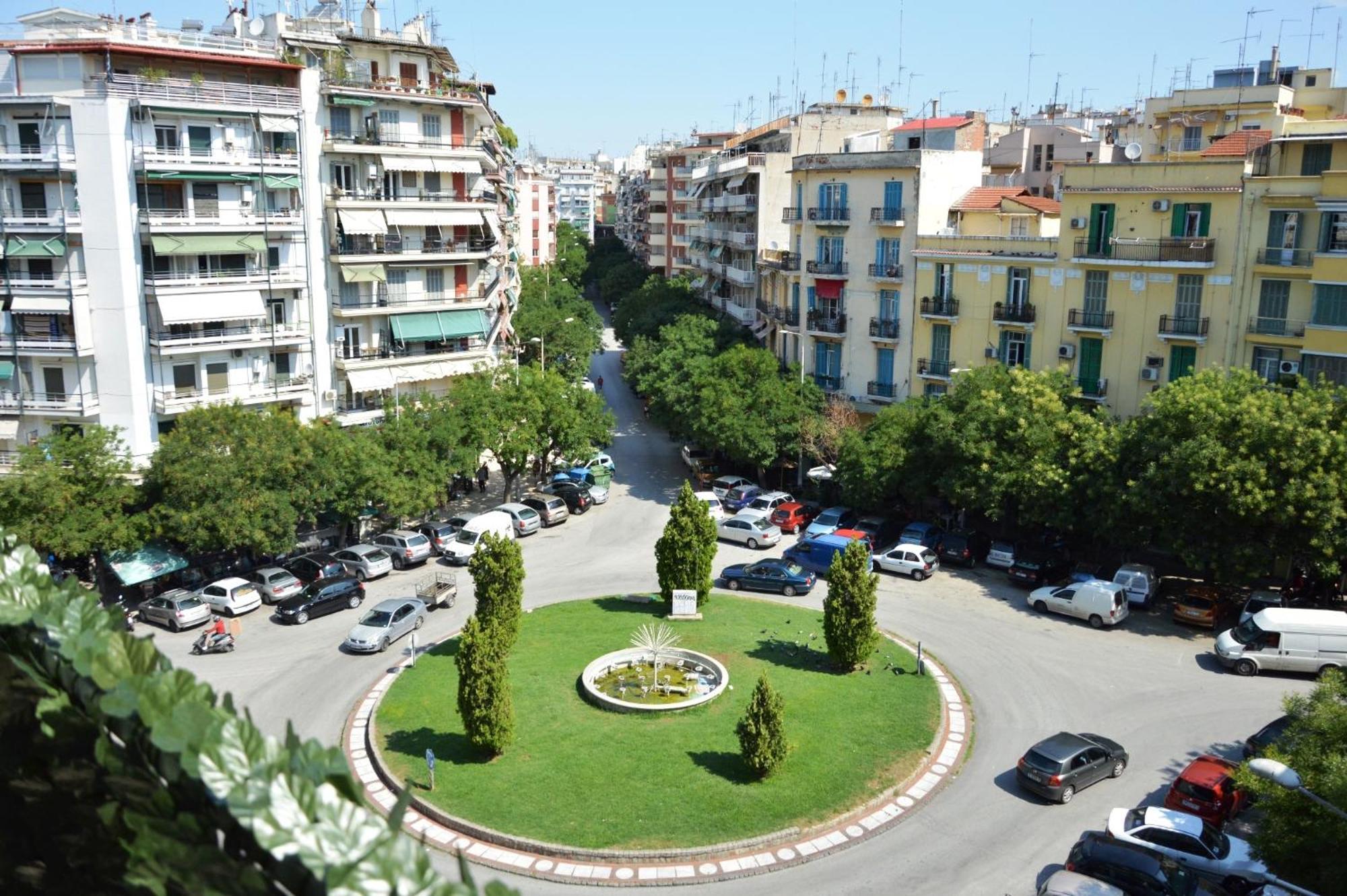 Zennova #5 Antigonidon Square Apartment Thessaloniki