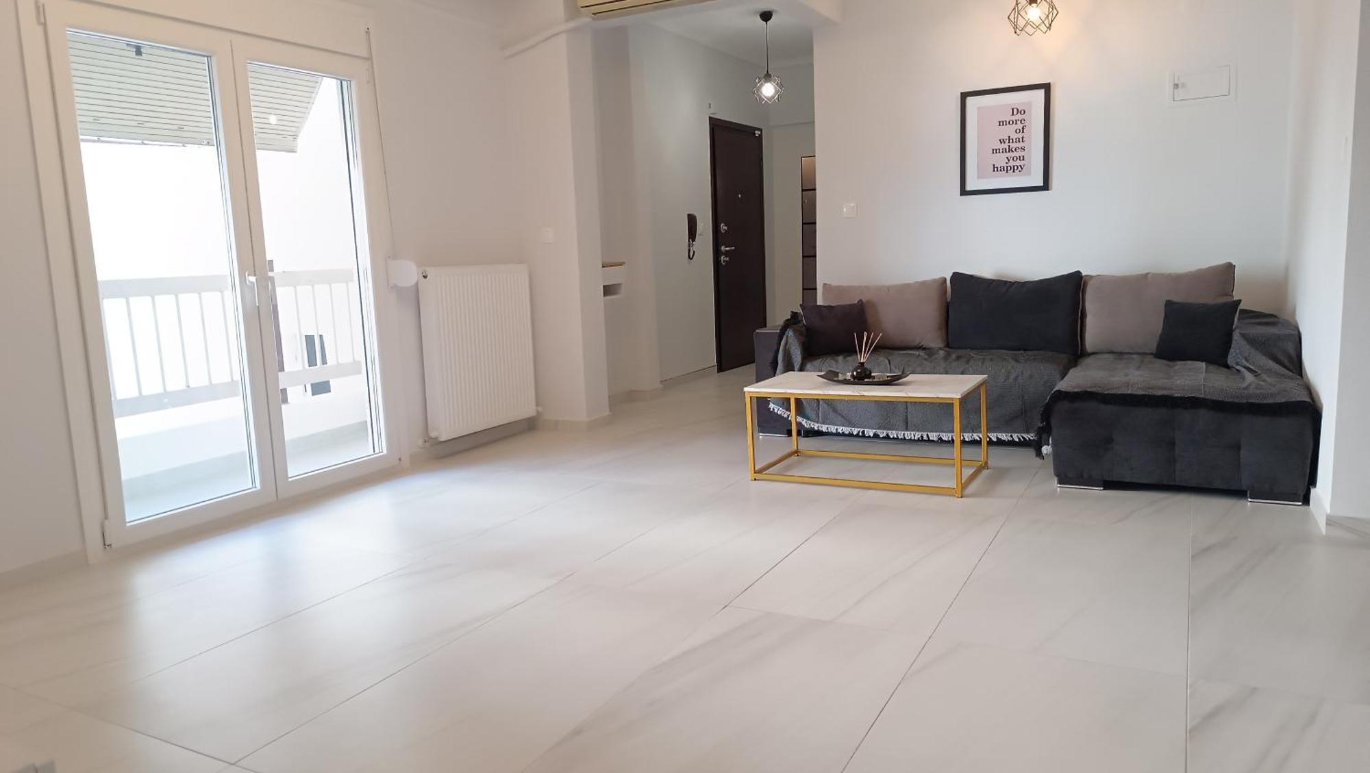 Comfort Corner 75m2 100mbs * Thessaloníki