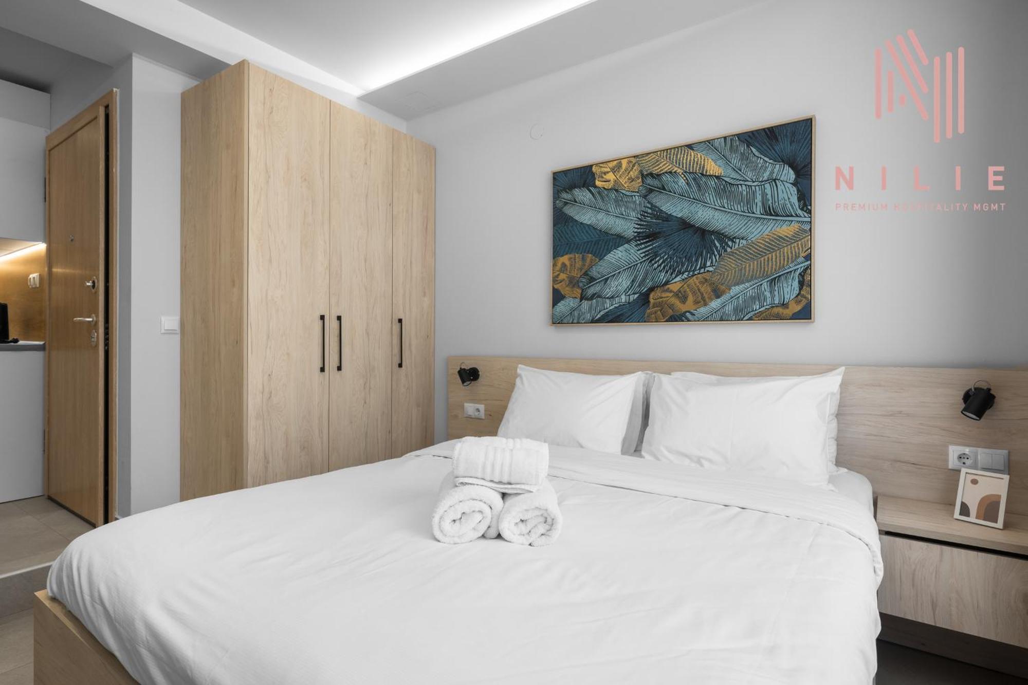 Pantheon, Nilie Hospitality Mgmt Apartment