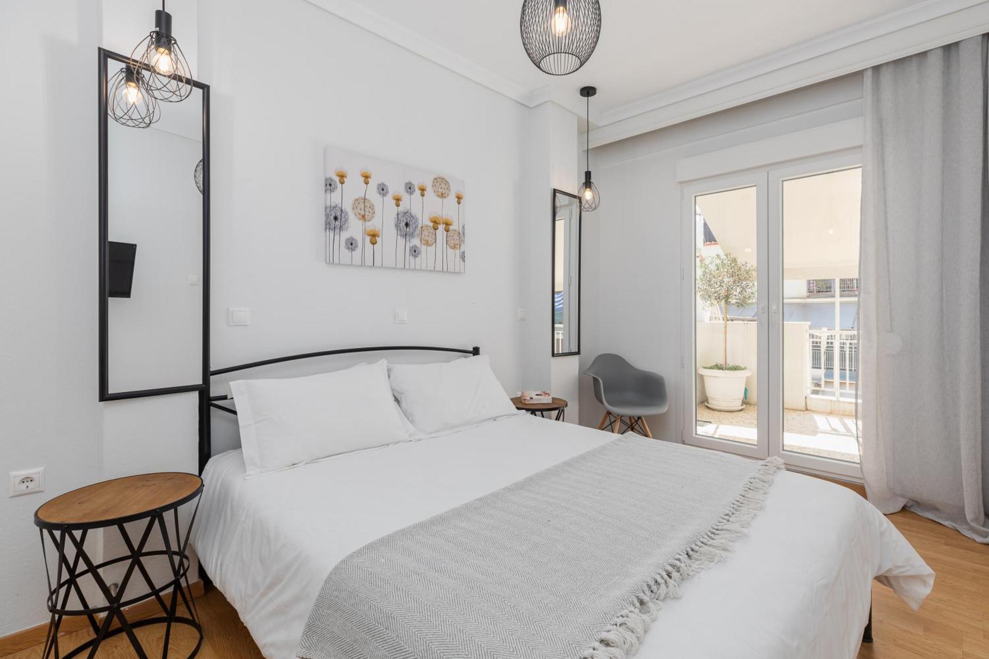 Stavroula's House Center, Penthouse Apartment