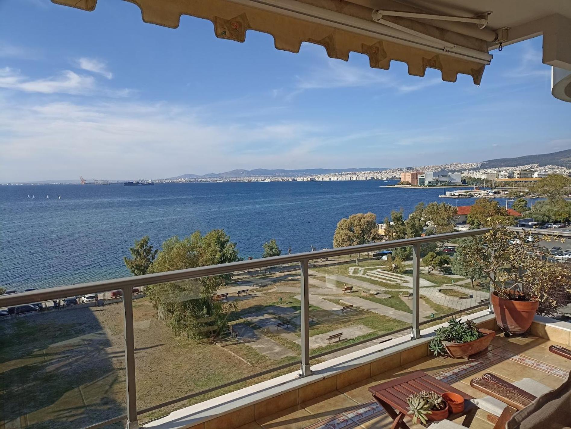 Seafront Family & Free Parking, The Cruiseflat *