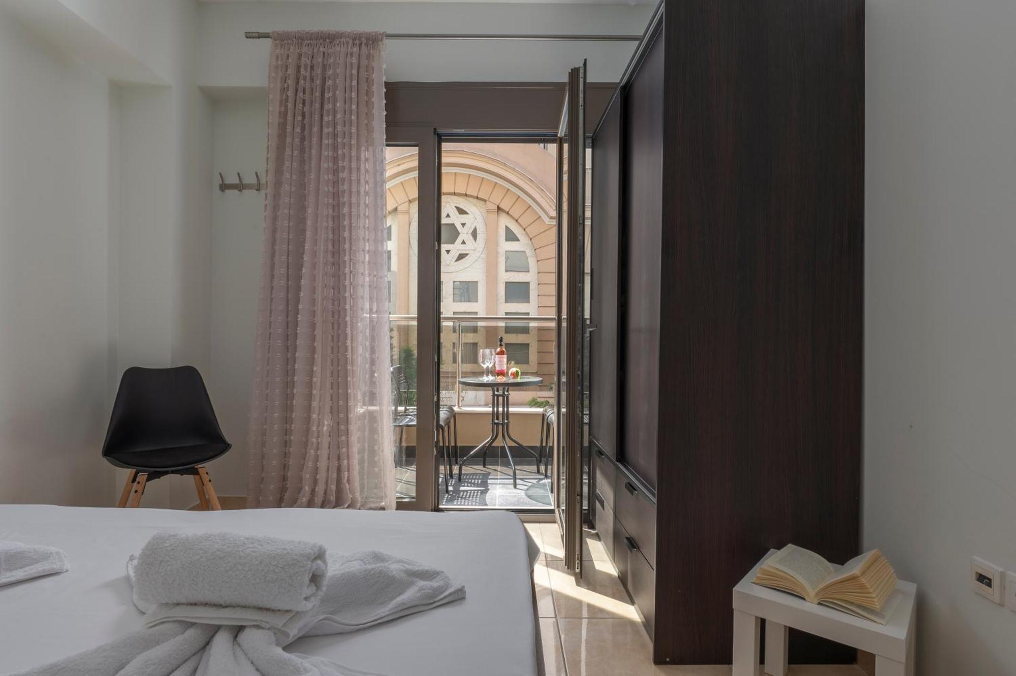 Apartment Sigrou 44 *