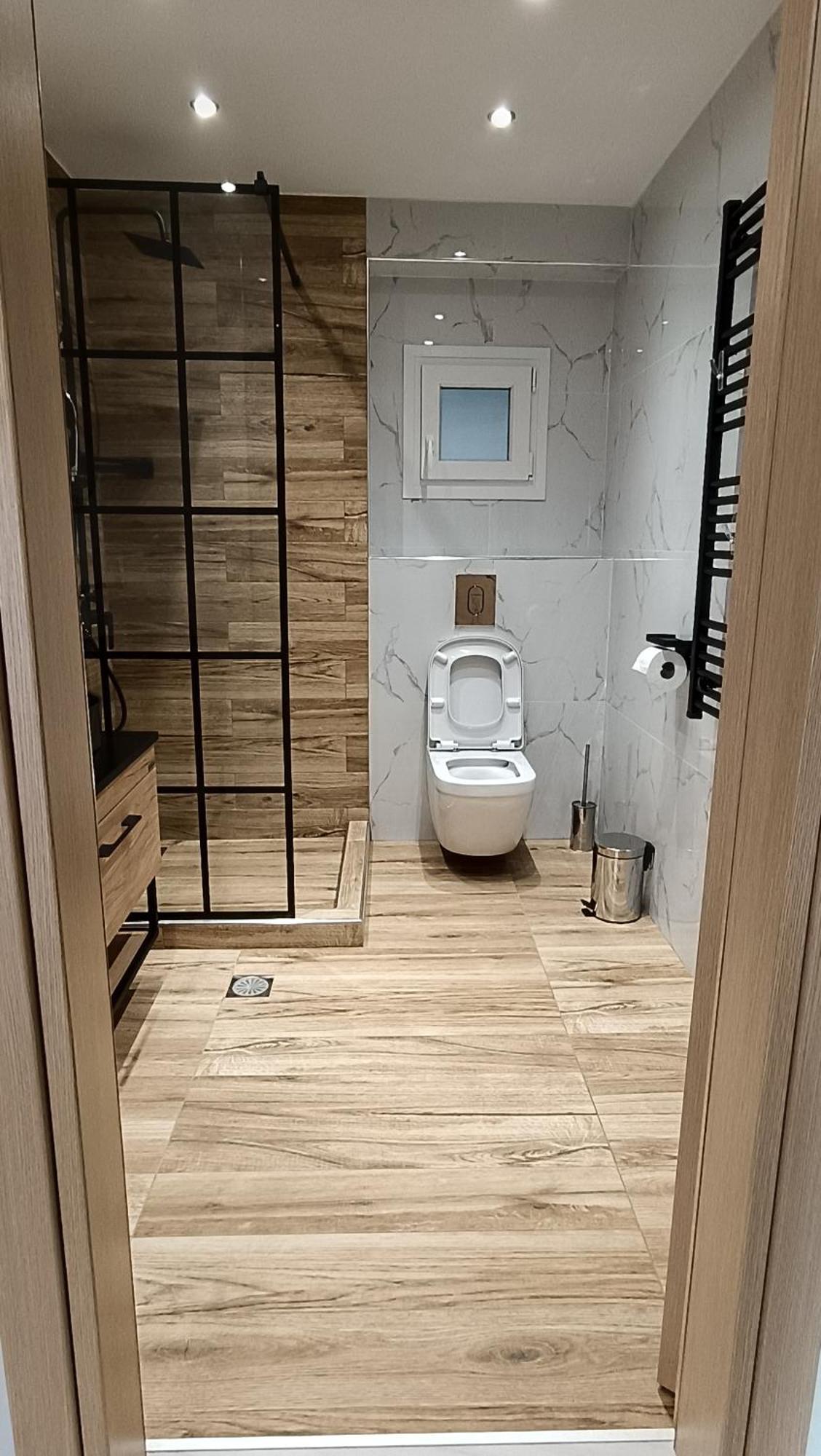 Comfort Corner 75m2 100mbs * Thessaloníki