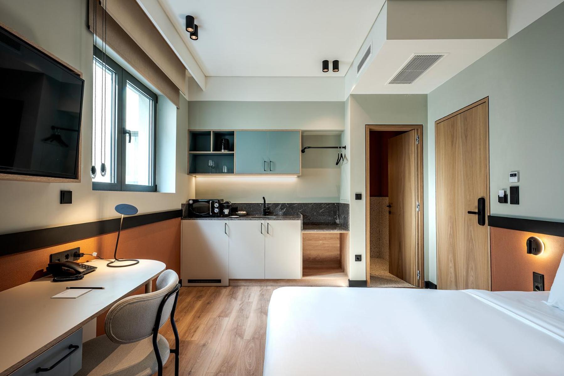 Thirtynine Urban Apartment *