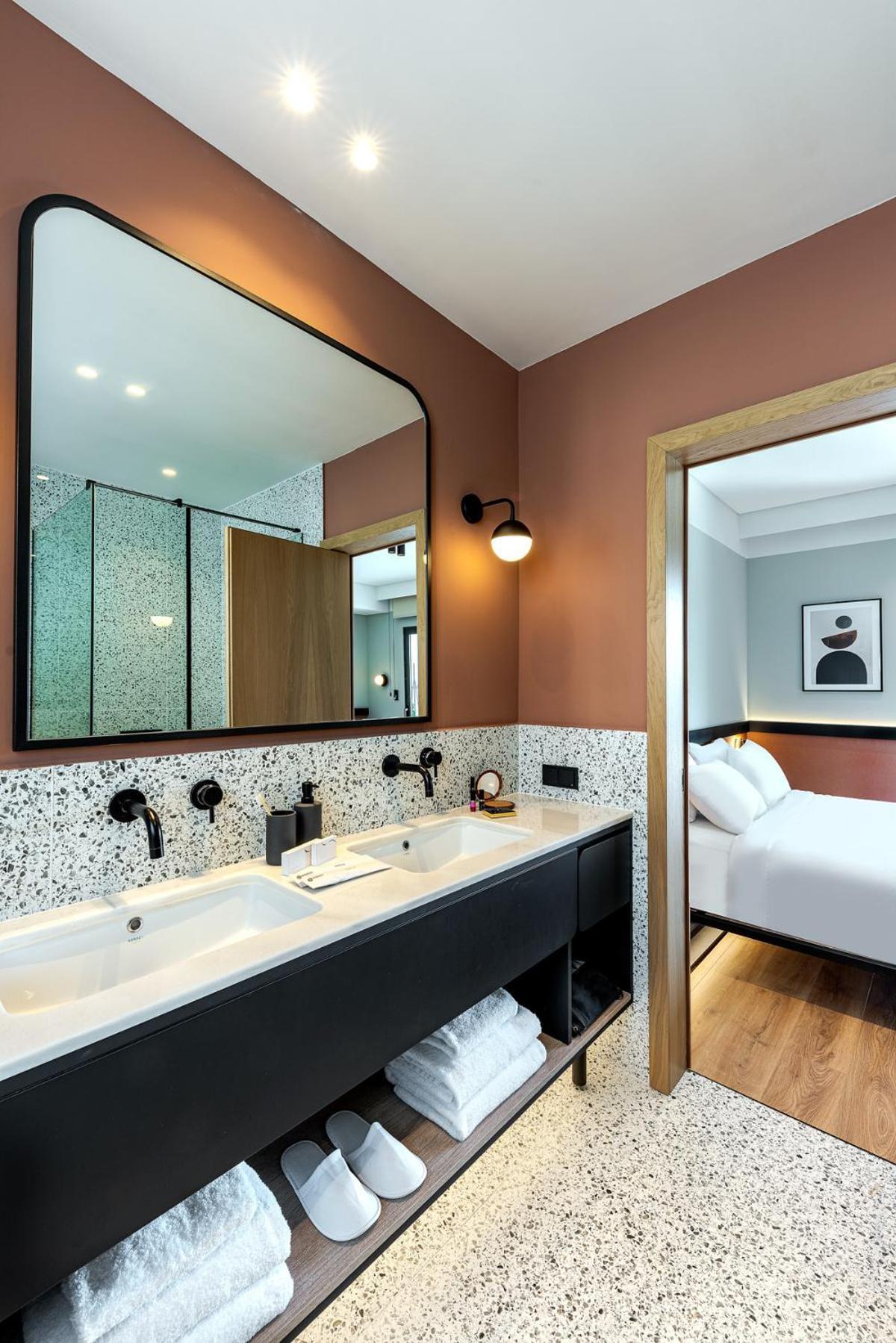 Thirtynine Urban Apartment