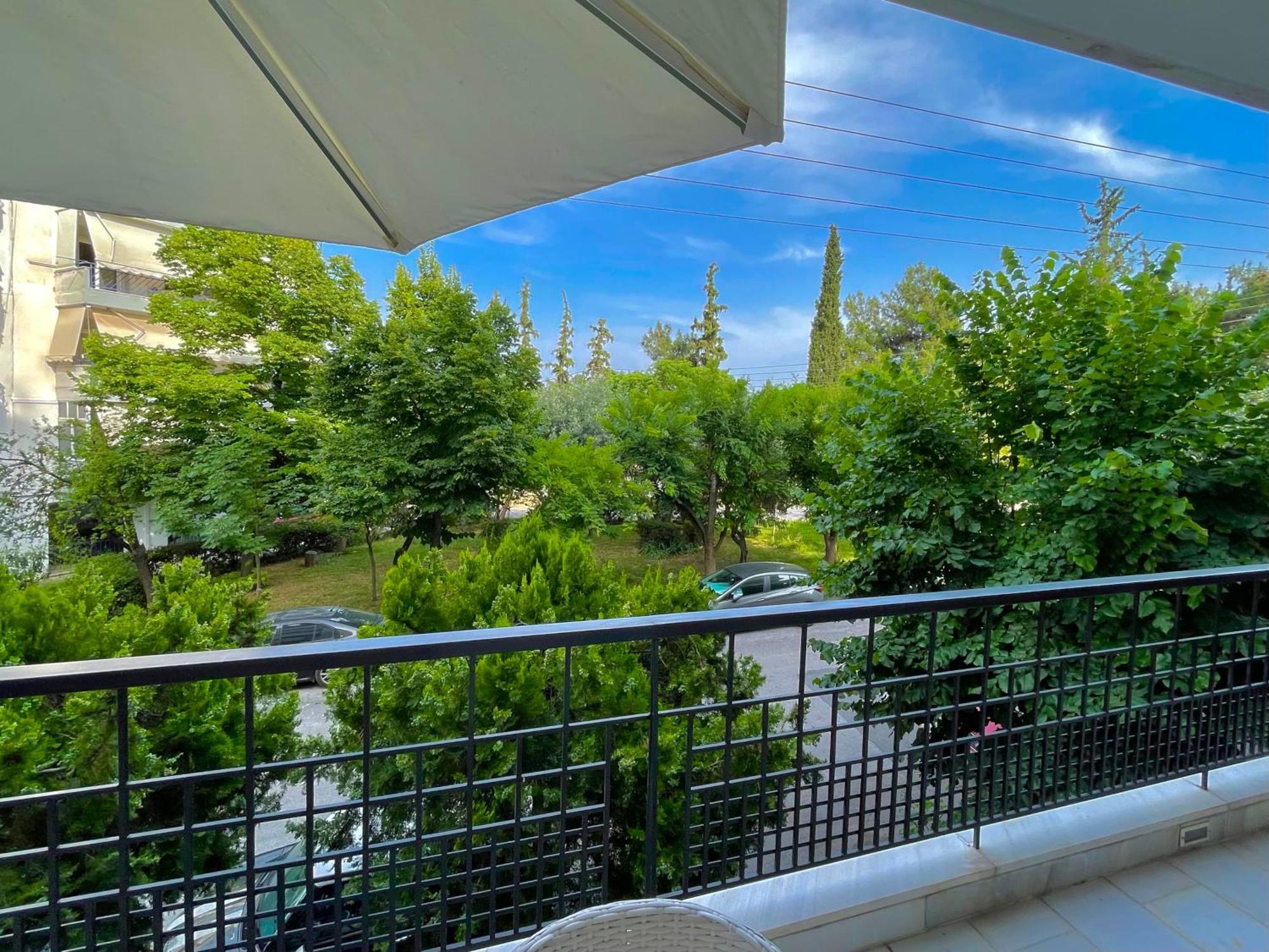 Urban Life Style Apartment Thessaloniki