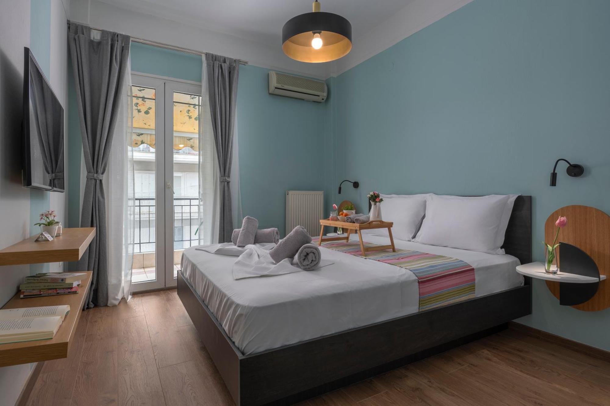 Estia Apartment, Cozy, Spacious, Sunny, 2 Rooms-5 Beds *
