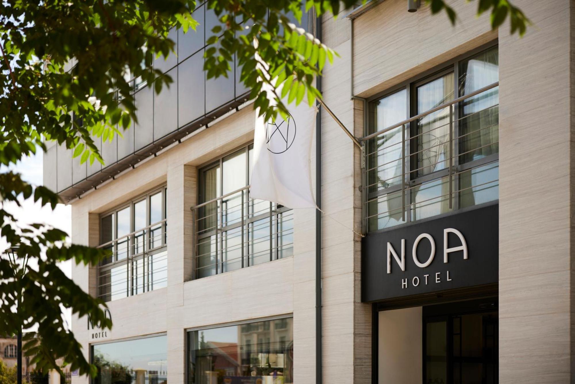 Noa 4*
