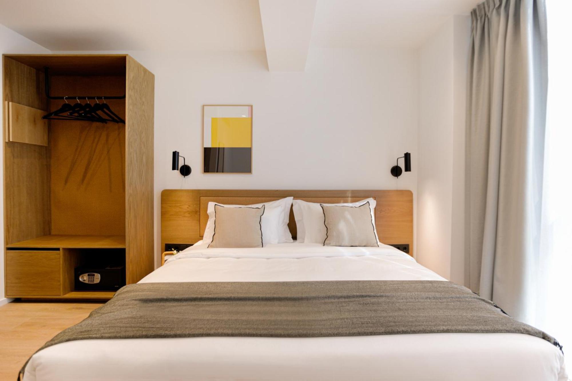 Noa Hotel