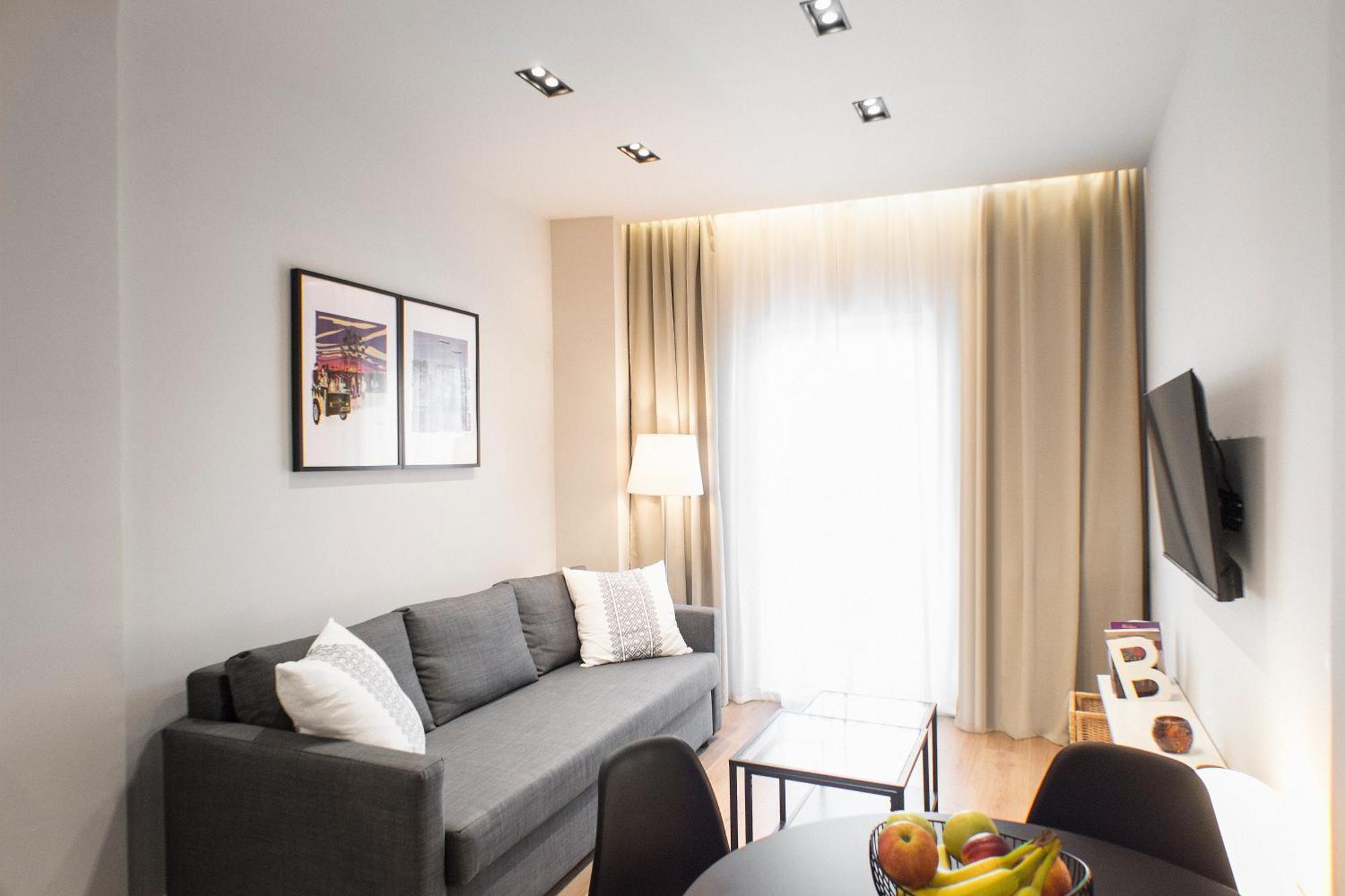Stylish And Renovated Retreat In Thessaloniki: Cozy At Ioulianou 33 Appartement Thessaloniki