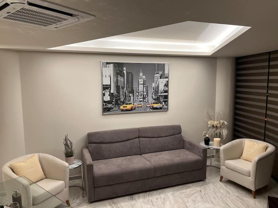 στούντιο 305 Thessaloníki