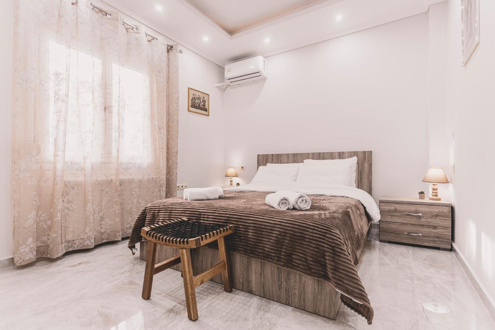 Kartell Luxury Center Apartment