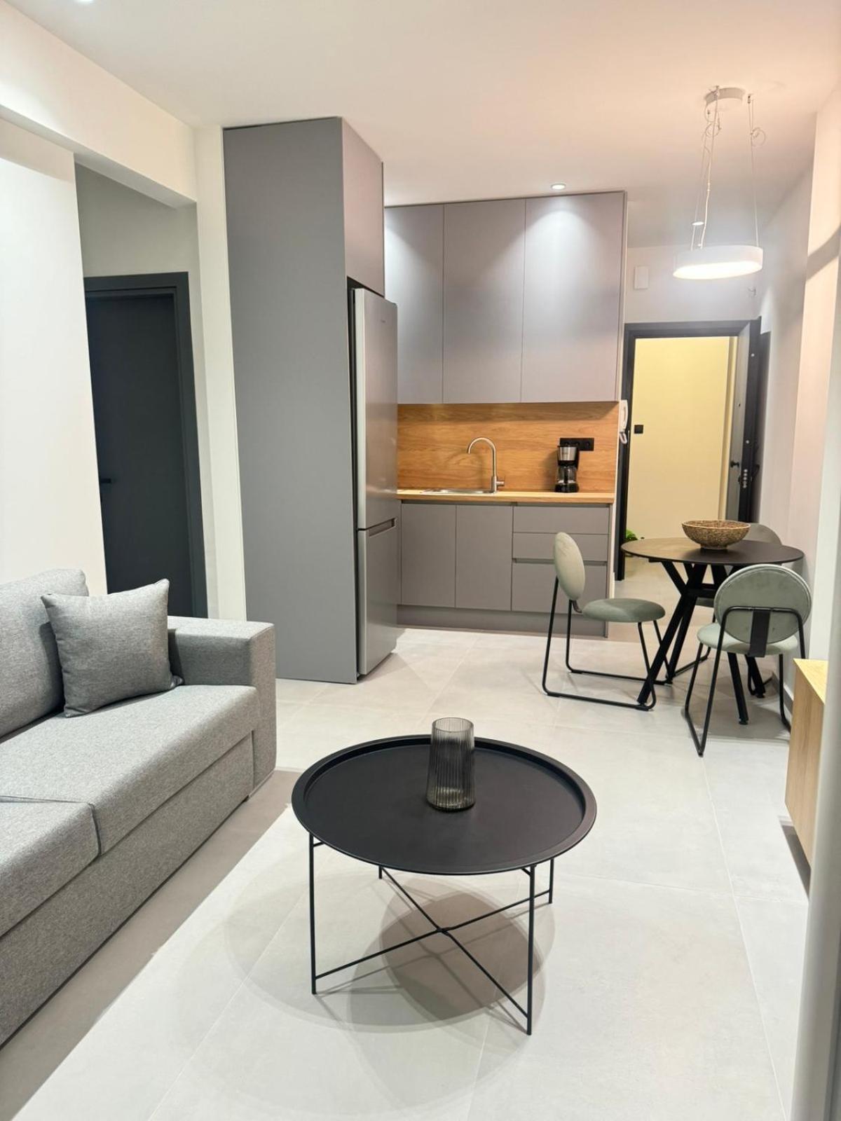 Luna-your Urban Apartment