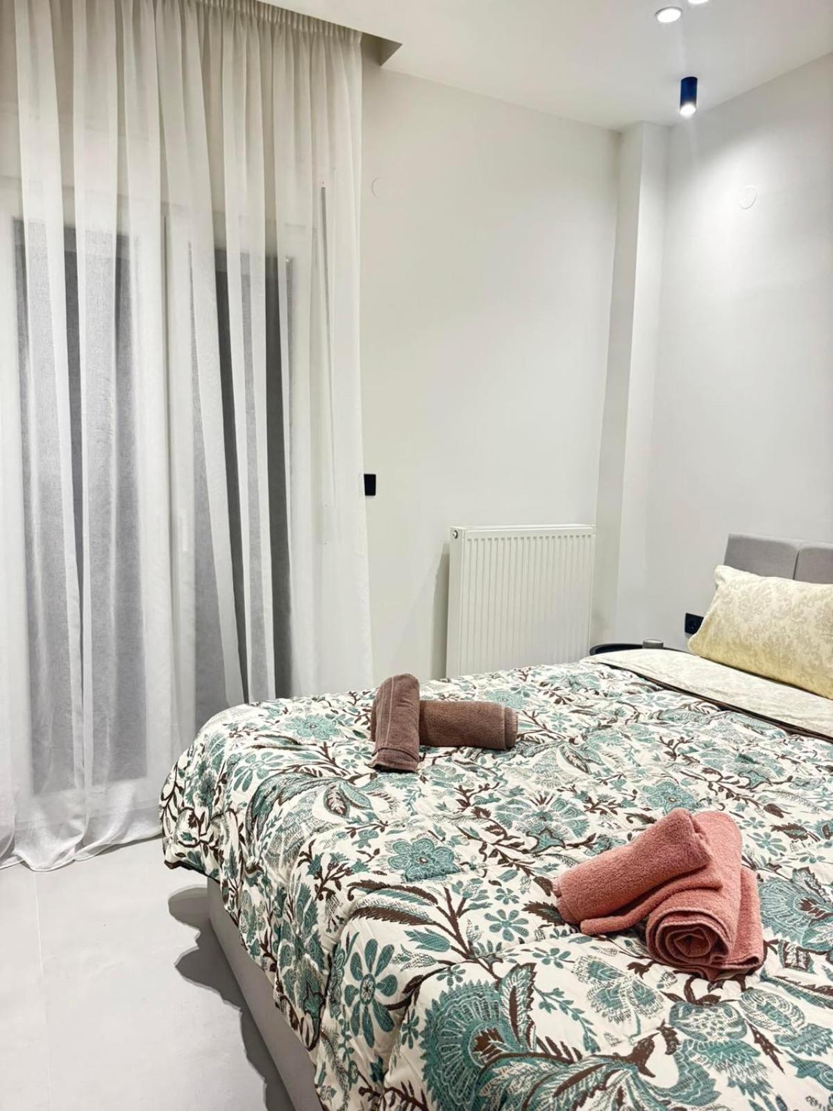Luna-your Urban Apartment
