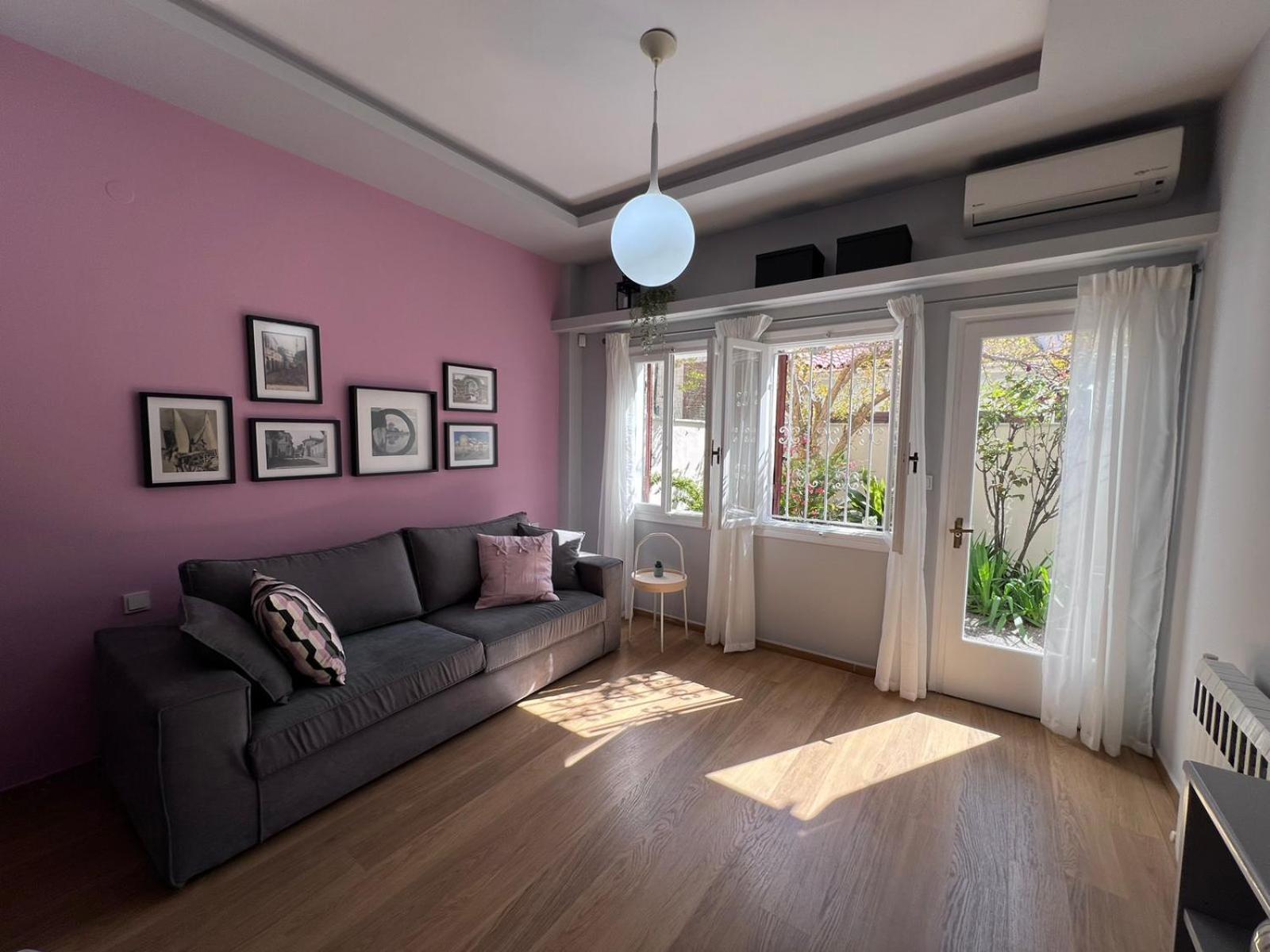Holiday home Retro House With Garden In Anopoli Thessaloniki
