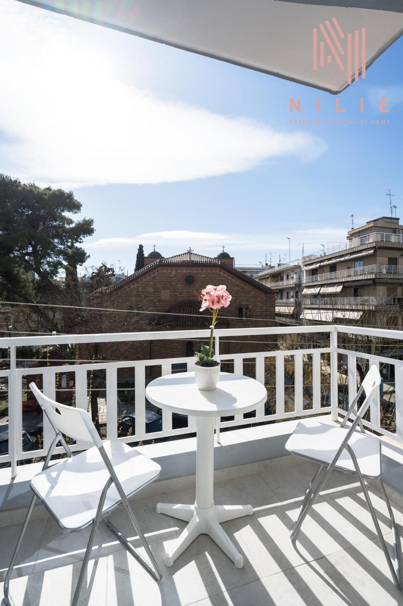 Giallo, Nilie Hospitality Mgmt