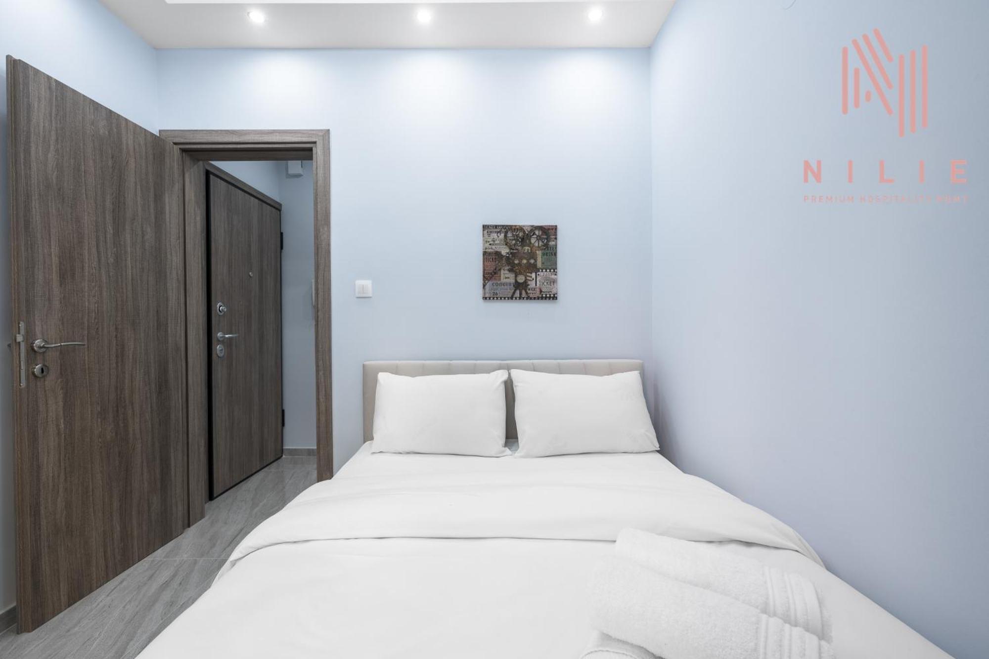 Giallo, Nilie Hospitality Mgmt