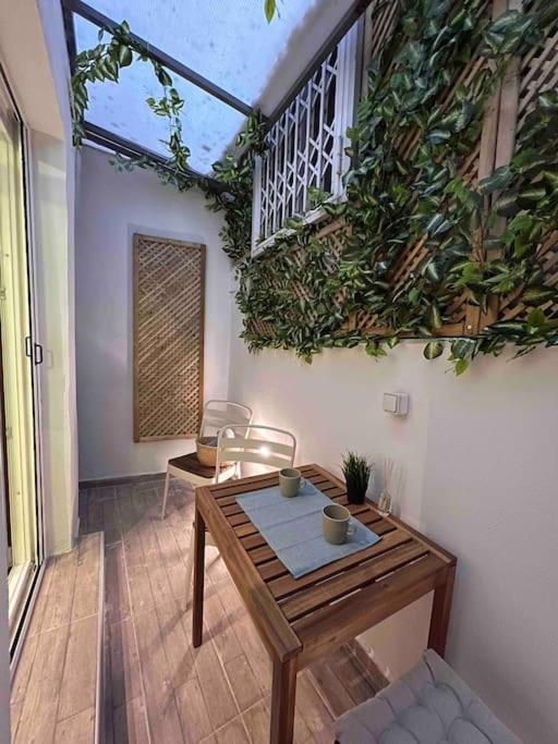 Apartment Santa Sophia's Elegant Pop Thessaloniki
