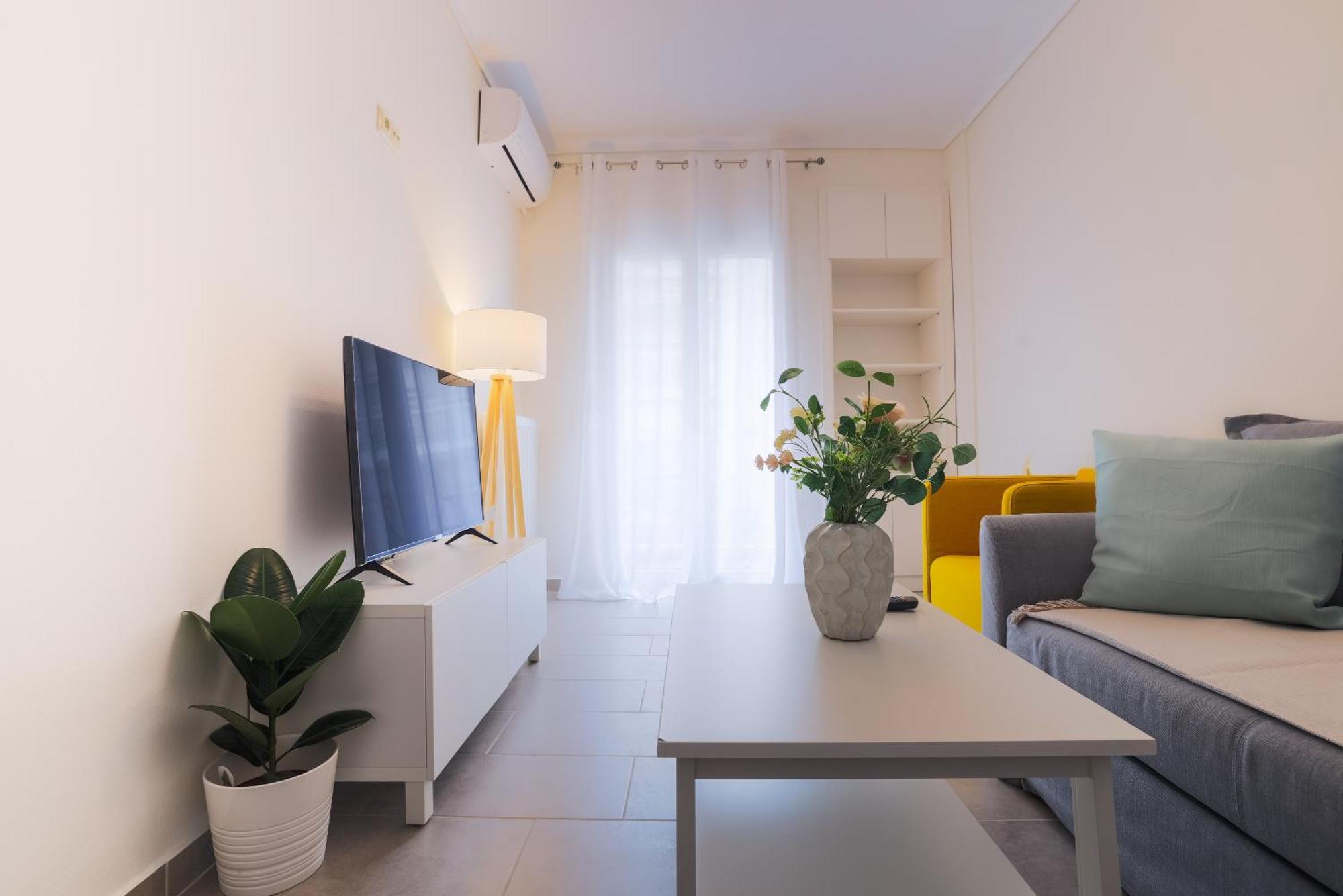 Phaedrus Living: City Flat Megakleous Apartment Thessaloniki