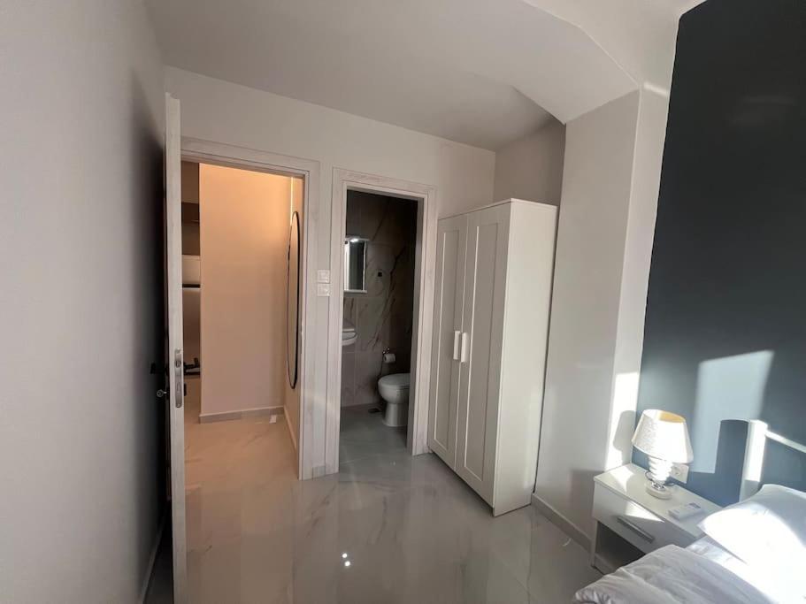 Ladadika Fine Living Căn hộ