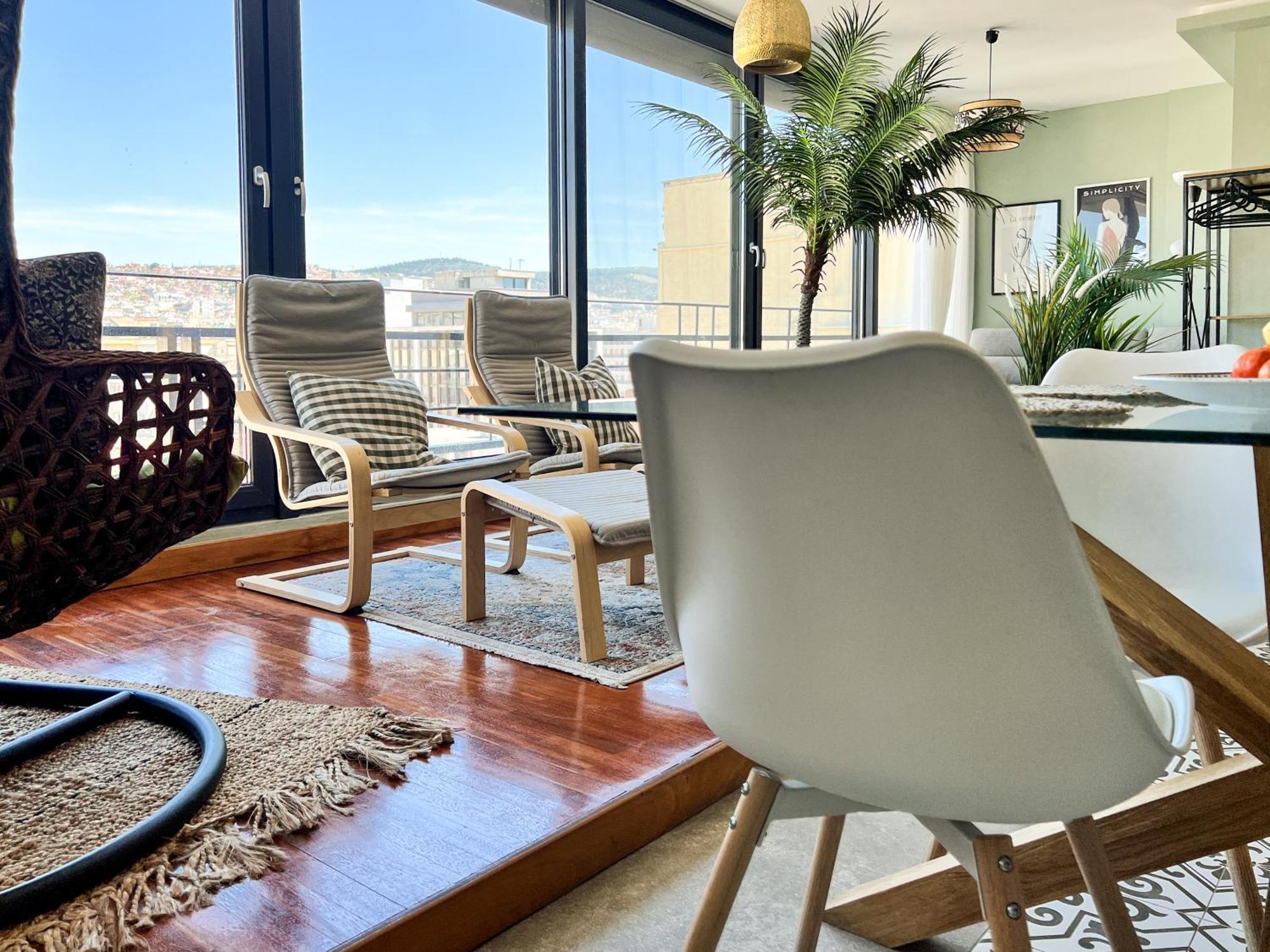 Homevision Okto Penthouse View - Super