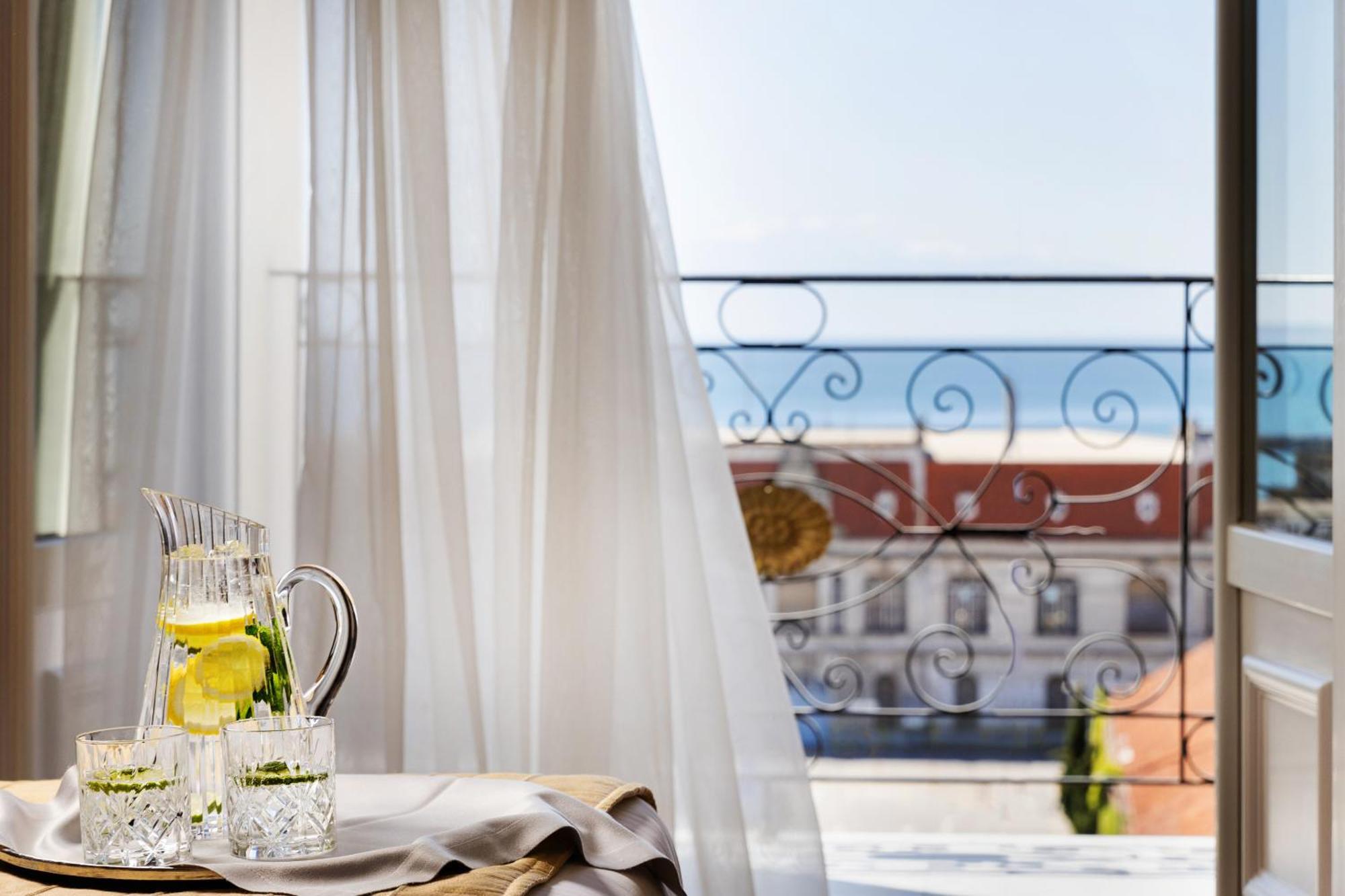 Hotel Mediterranean Palace 5*