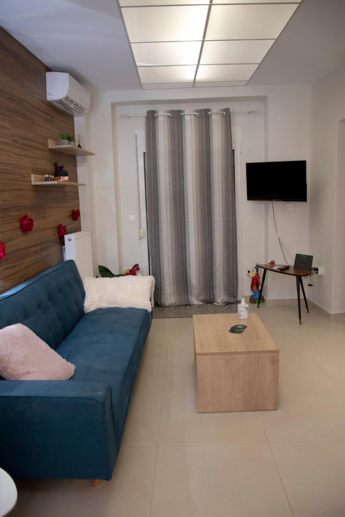C.27 Lili Urban_apartment