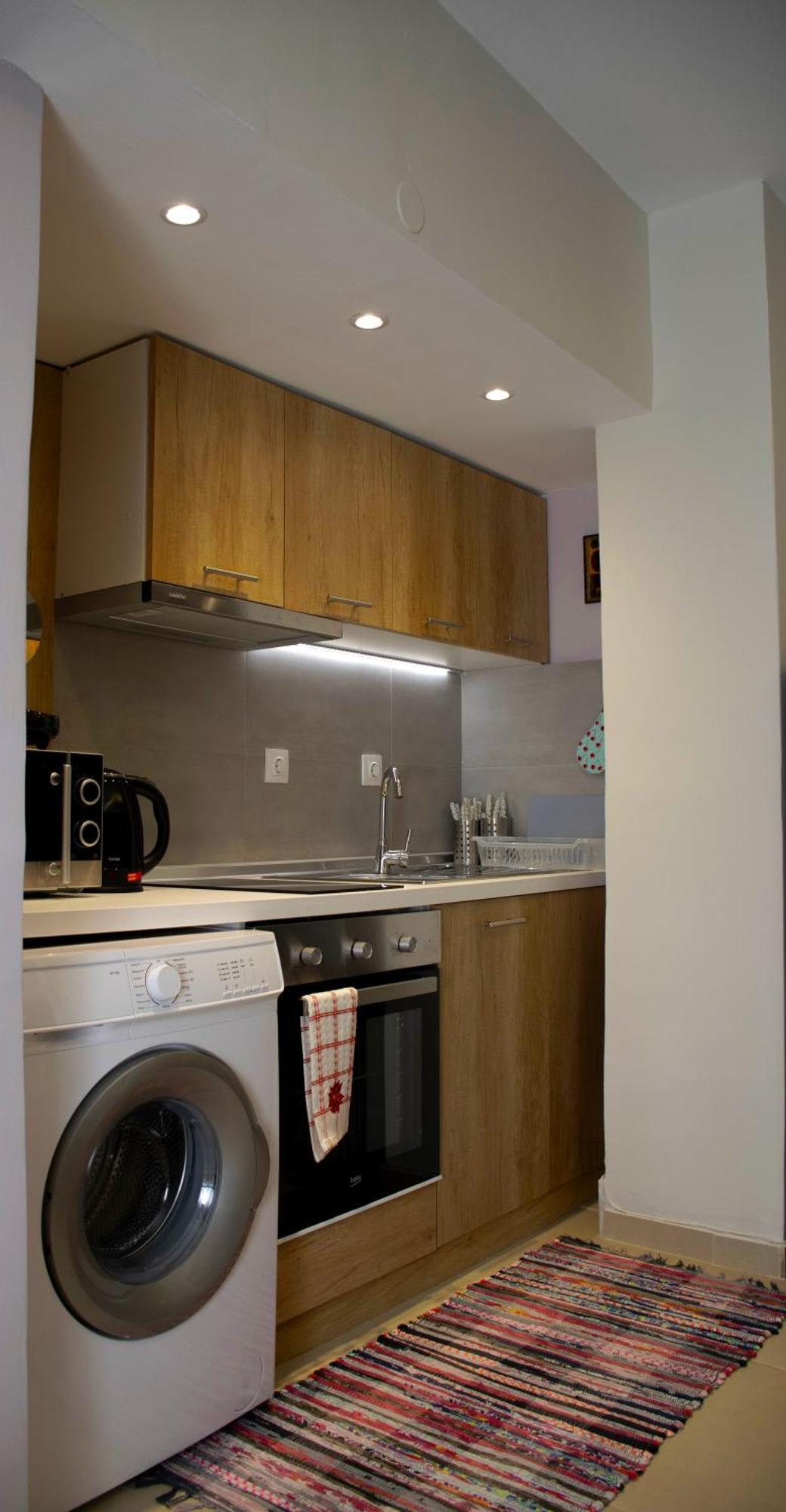 C.27 Lili Urban_apartment