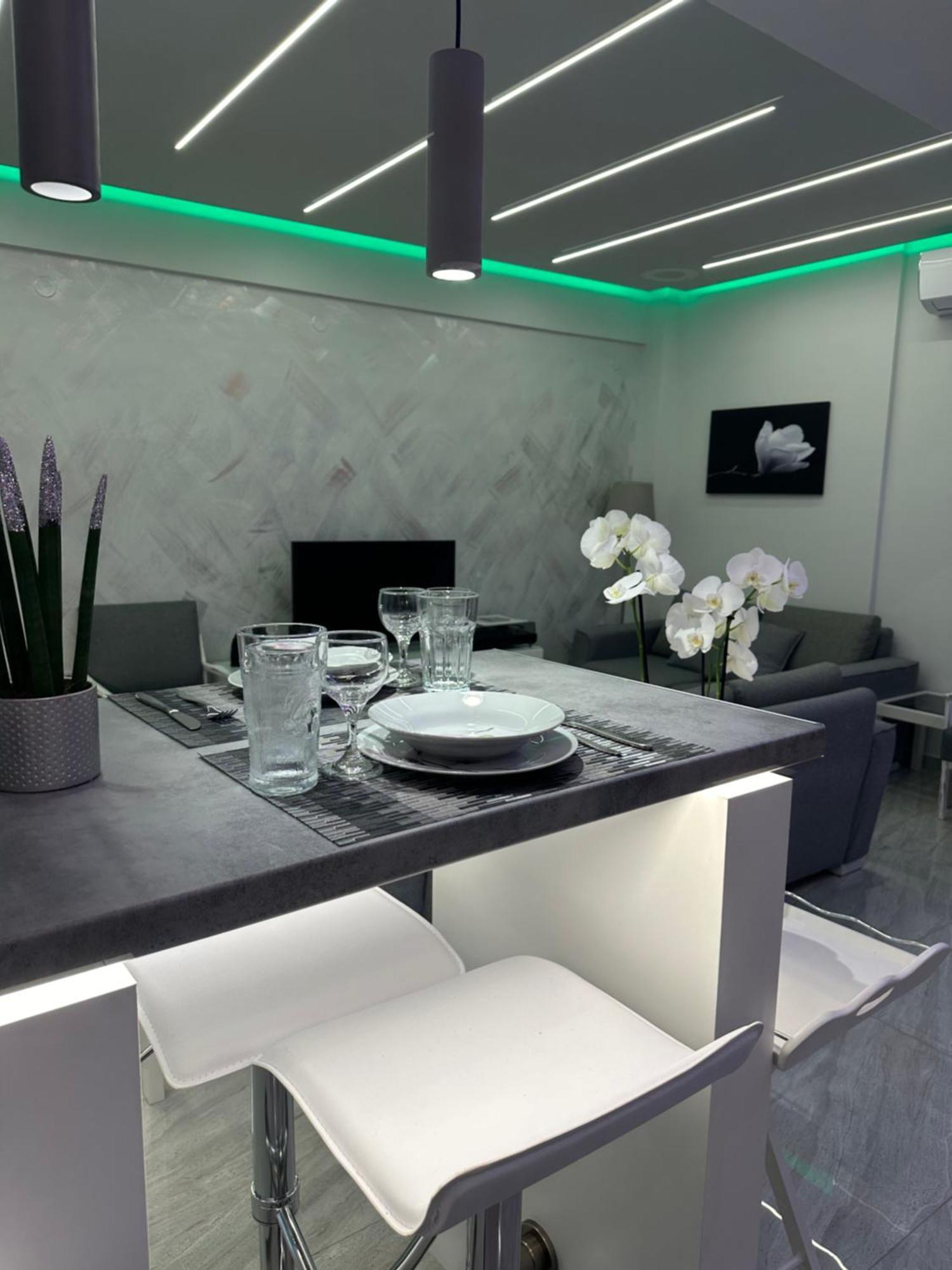 Oasis Apartment