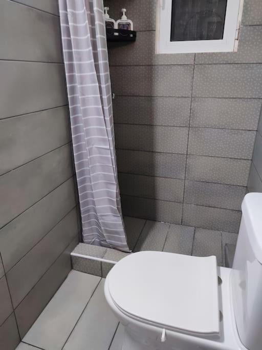 Modern Urban Host With Private Courtyard Căn hộ