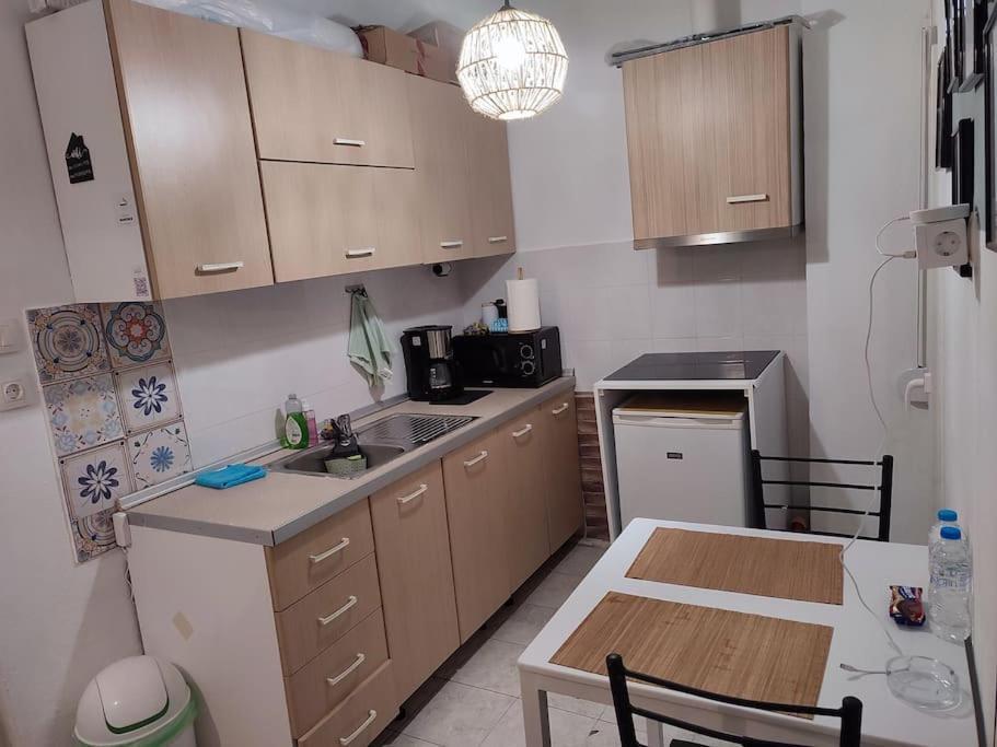 Căn hộ Modern Urban Host With Private Courtyard