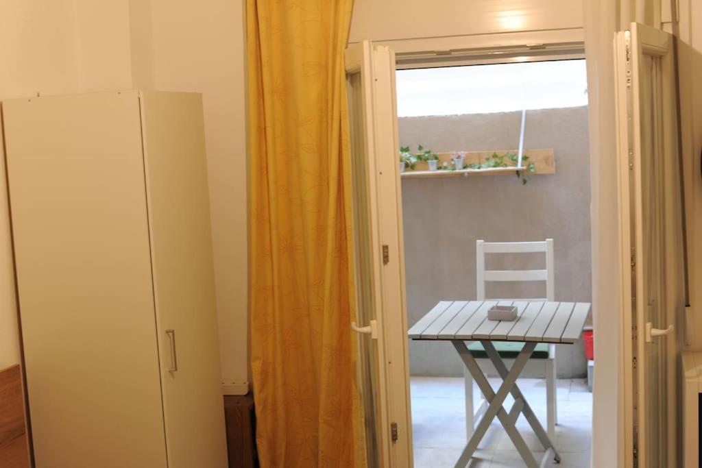 Modern Urban Host With Private Courtyard Căn hộ