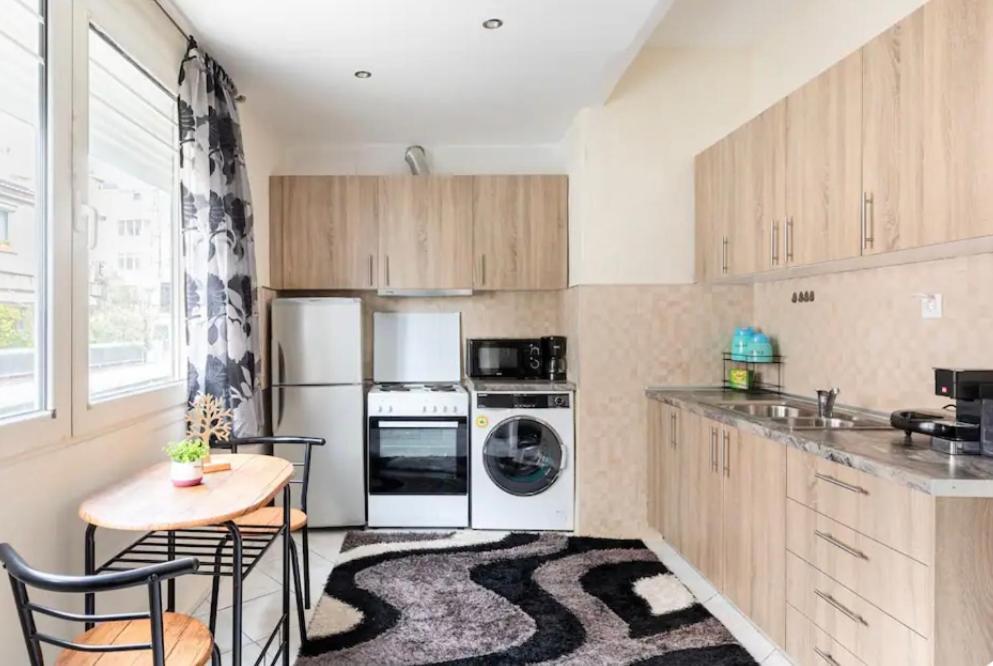 Apartment Nikol White Tower Of