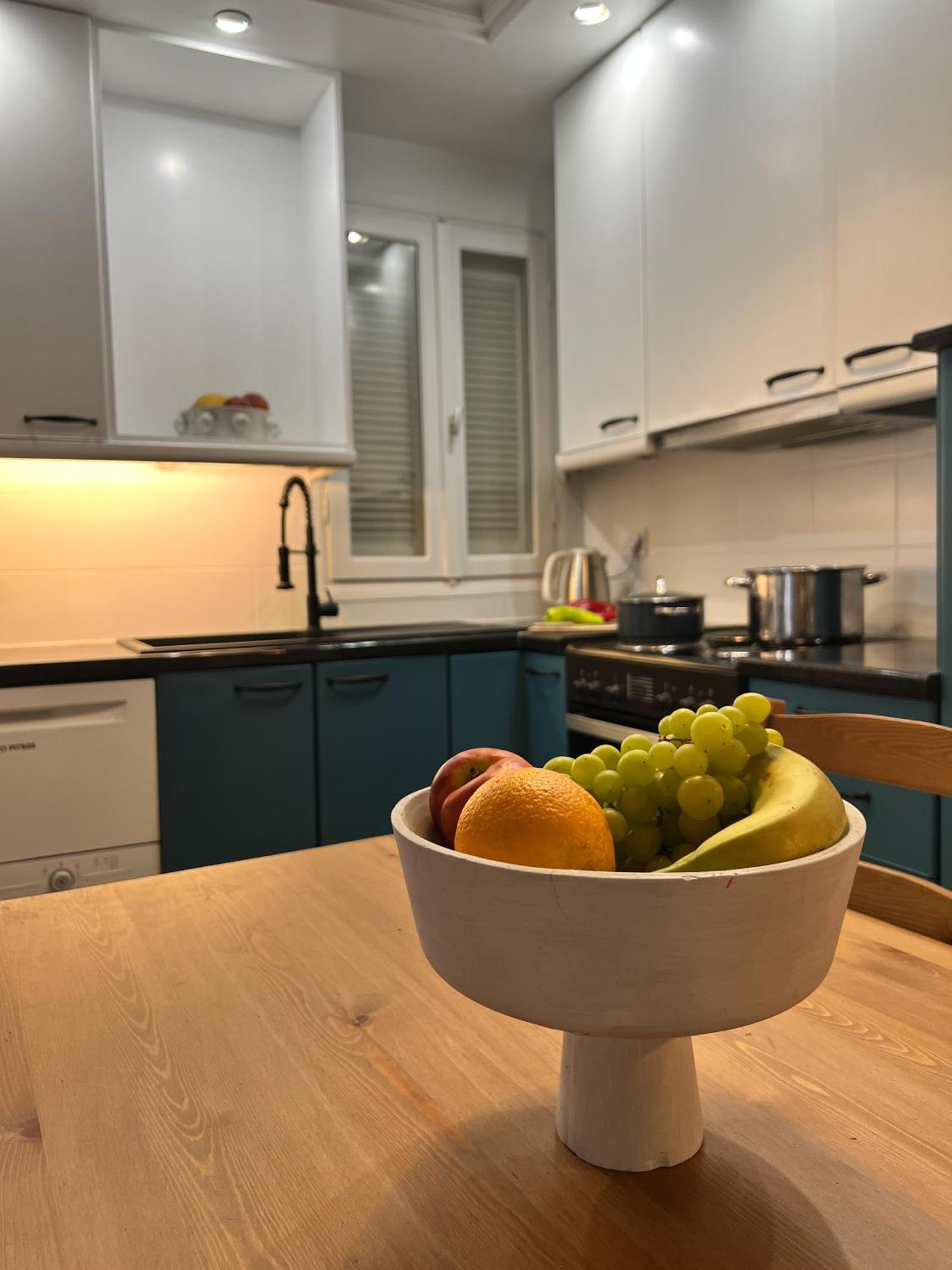 Homevision - Galerius Arch - Center Apartment