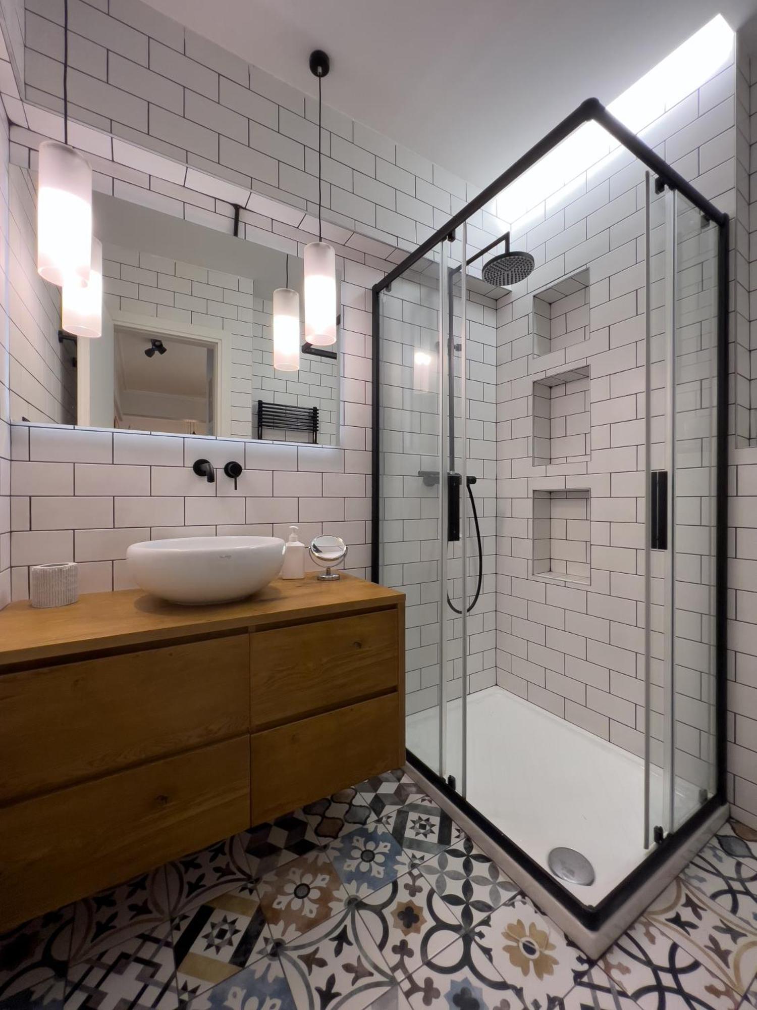 Homevision - Galerius Arch - Center Apartment