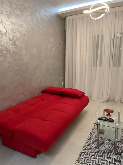 The Red Thessaloniki