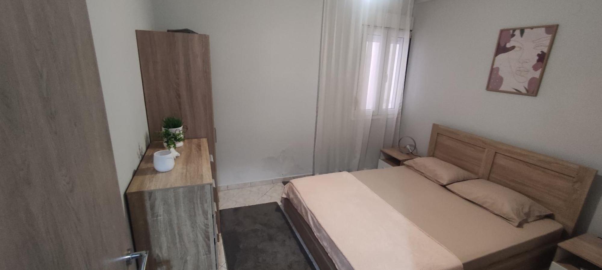 Thes House Apartment *