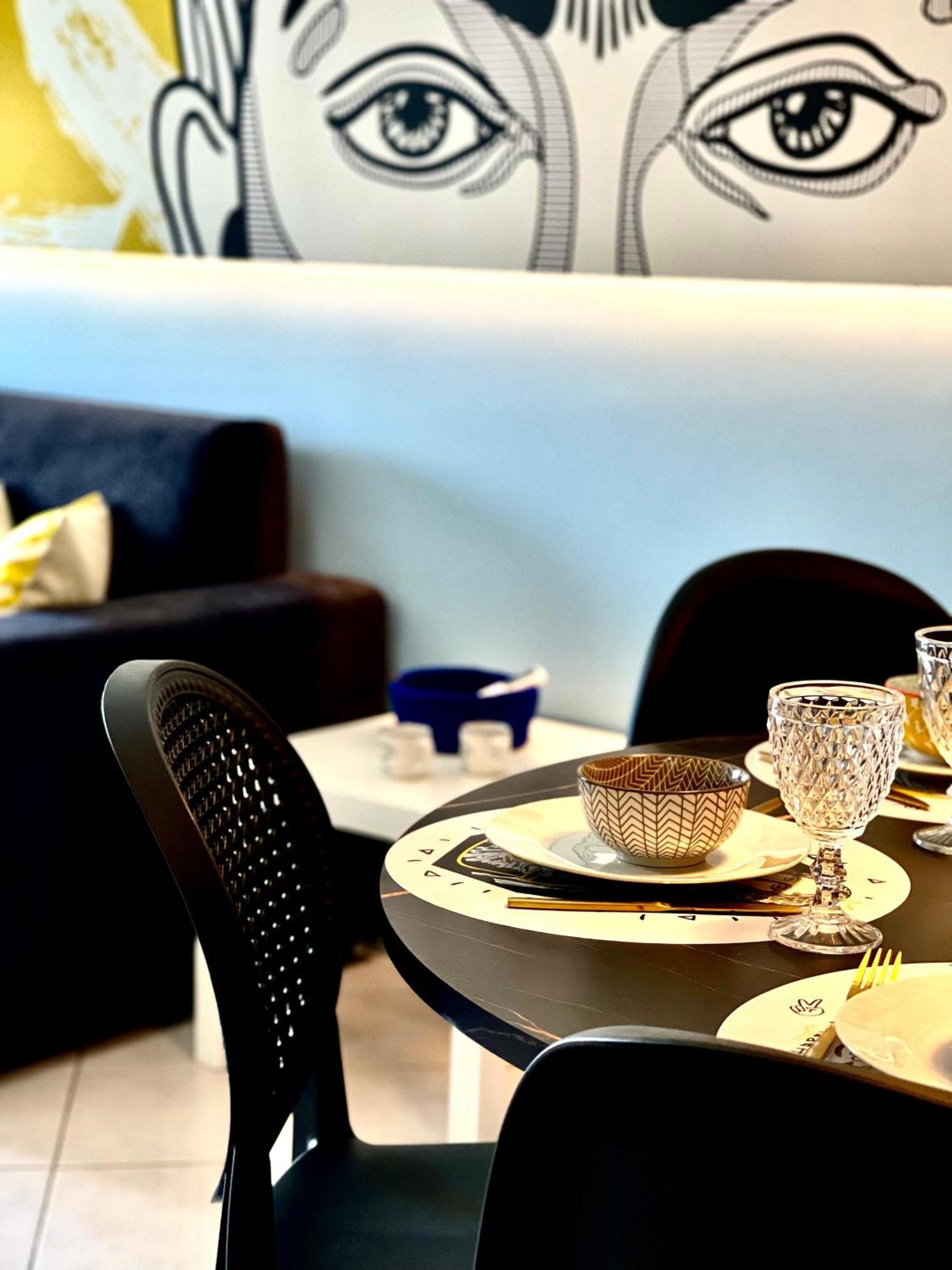 The Muse Flat In Just A Few Steps Away From Museums And Helexpo * Thessaloniki
