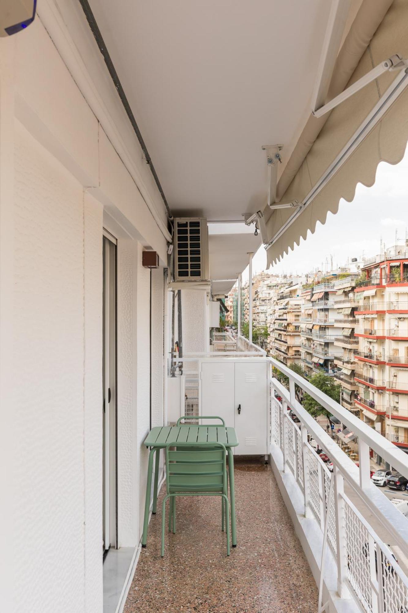 Dolly By Halu!, With Private Parking Apartment Thessaloniki