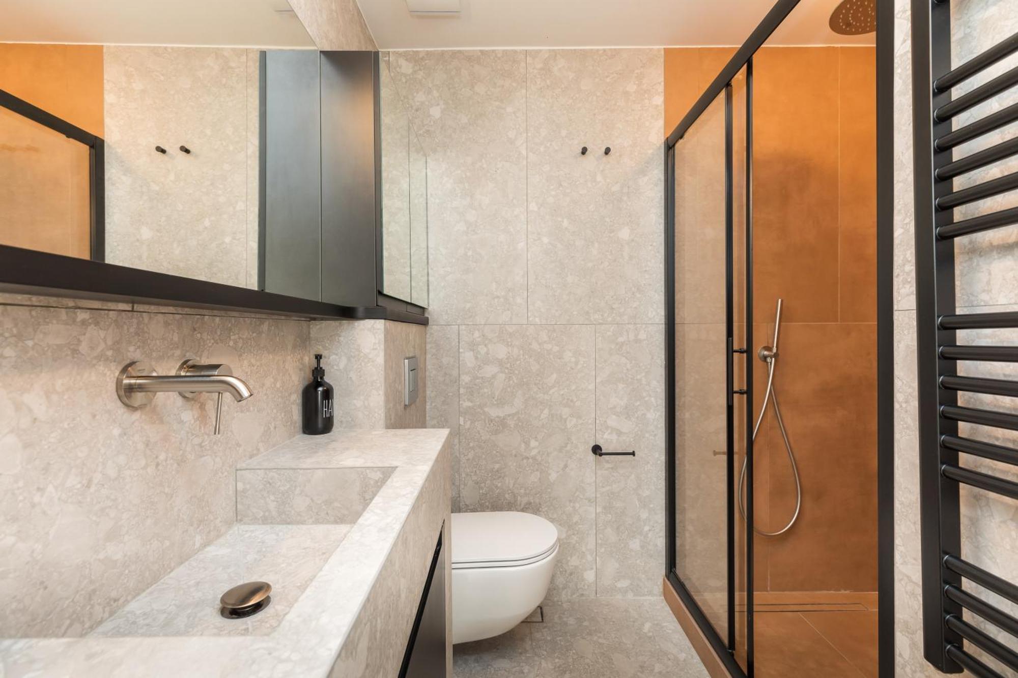 Dolly By Halu!, With Private Parking Apartment *