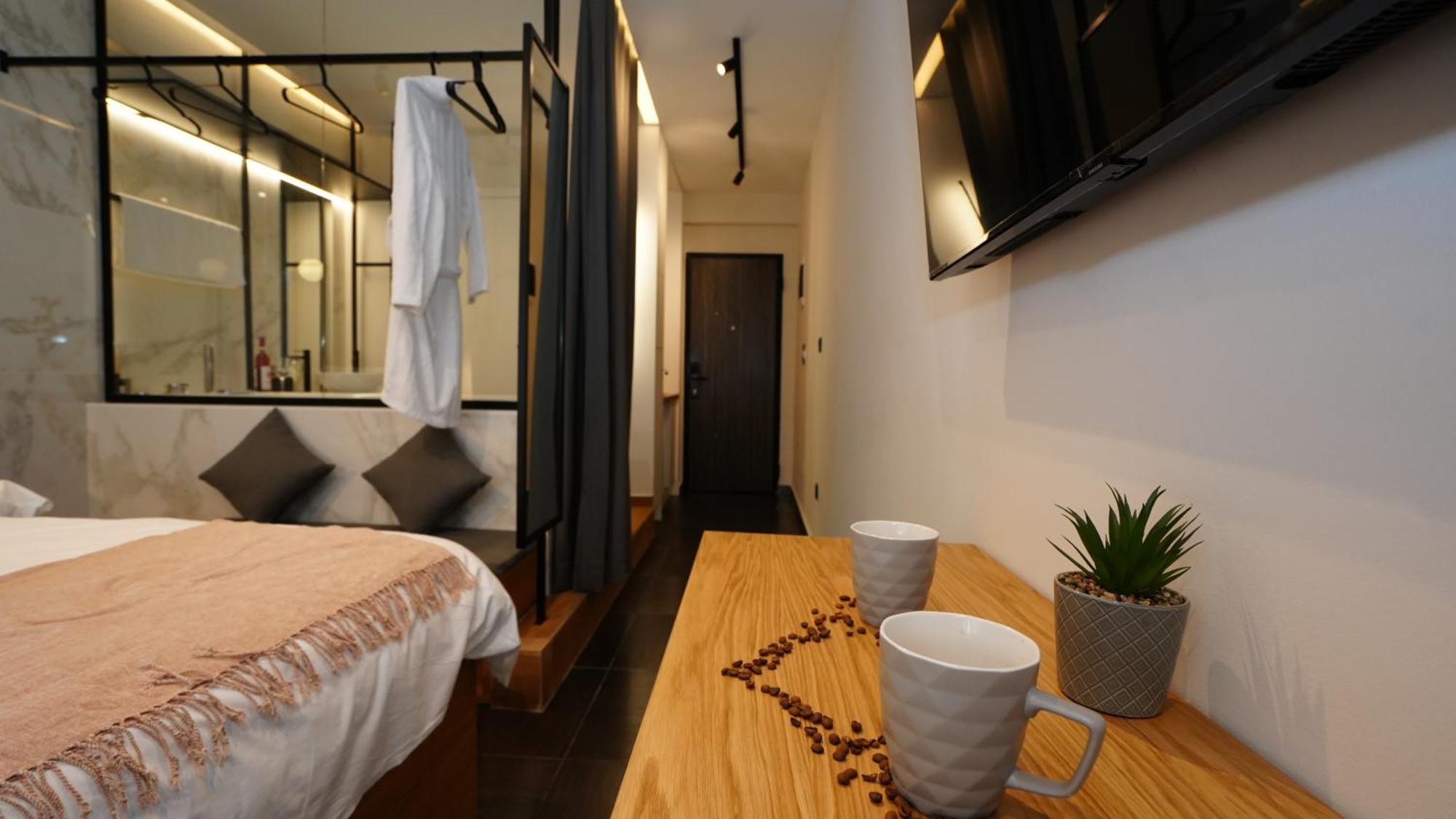 Apartment Luxury With Jacuzzi By Sea&thecity *