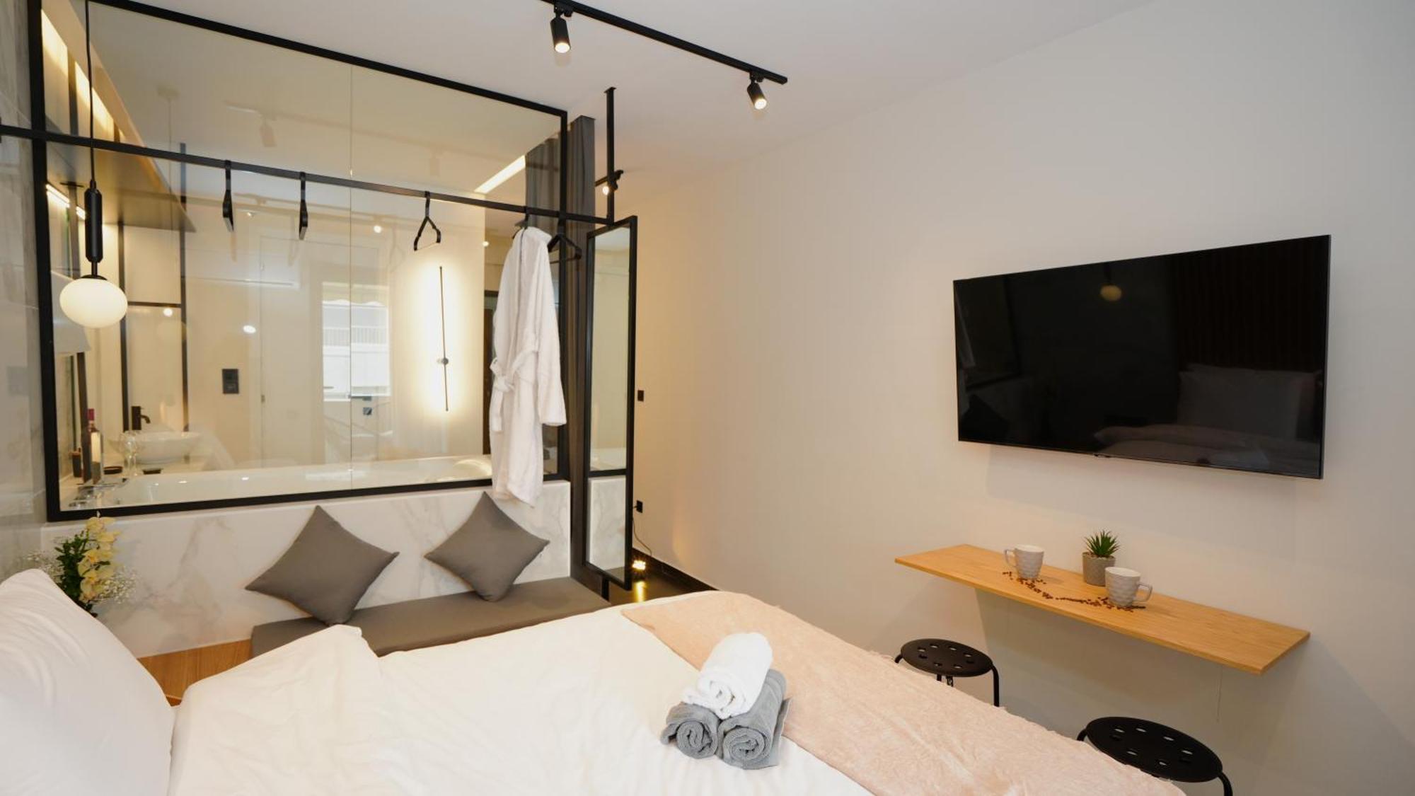 Luxury With Jacuzzi By Sea&thecity *