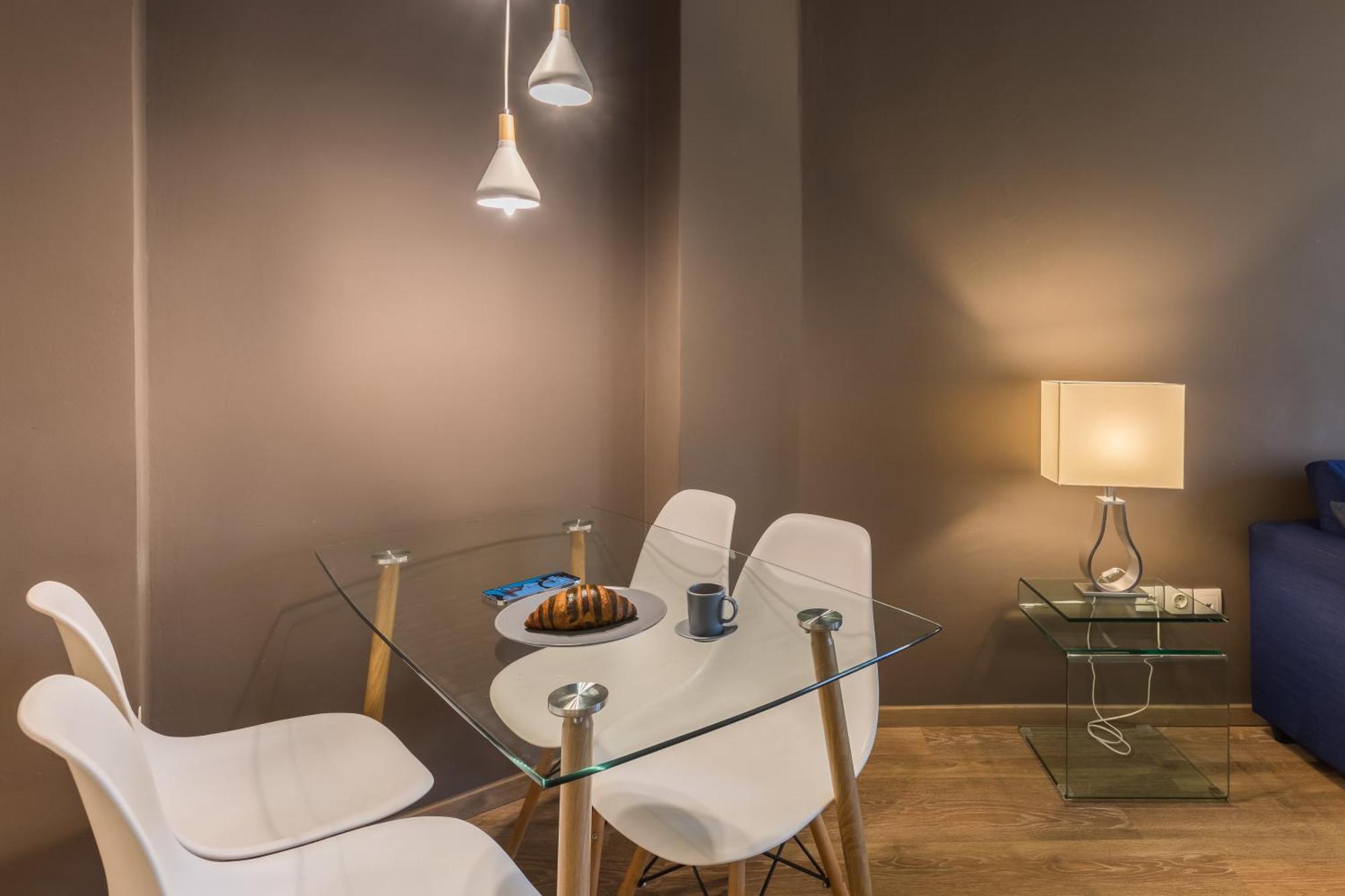 Danae By Halu! 2-bedroom In The Center *