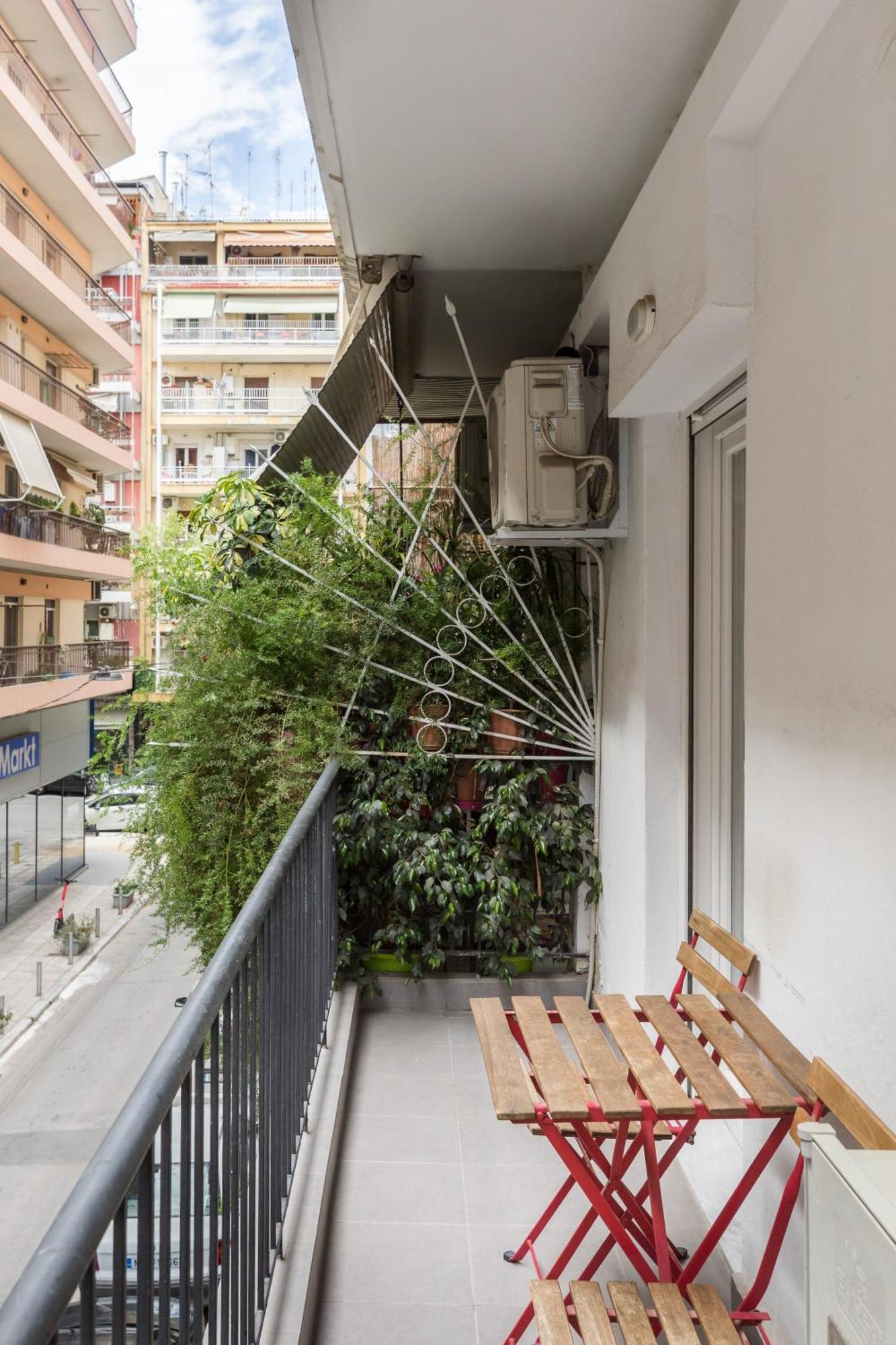 Apartment Raspberry By Halu!
