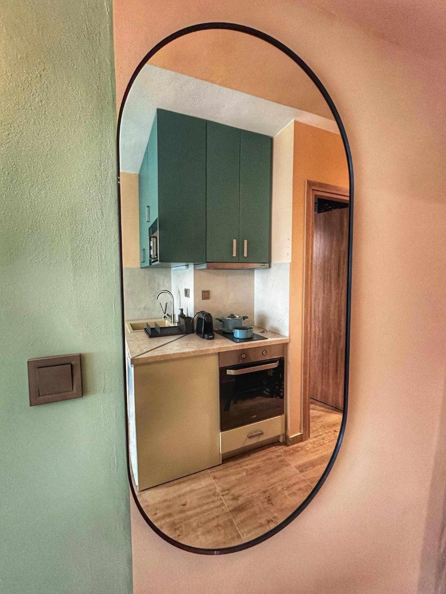Apartment 300 Steps Ladadika
