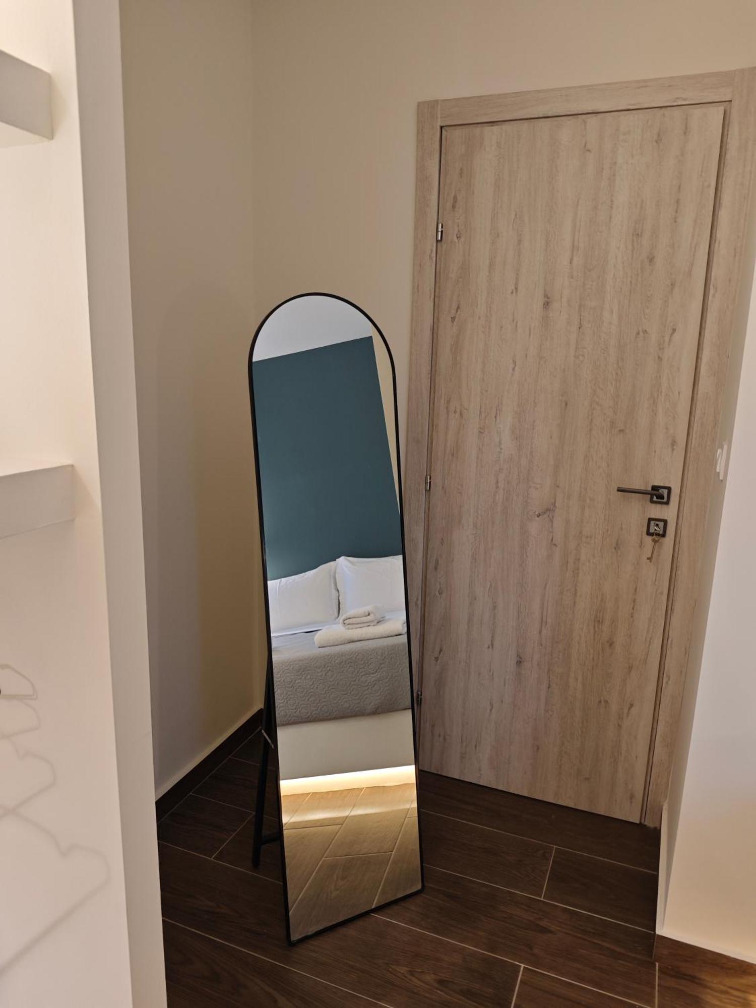 Be My Guest-your Urban Apartment Thessaloniki